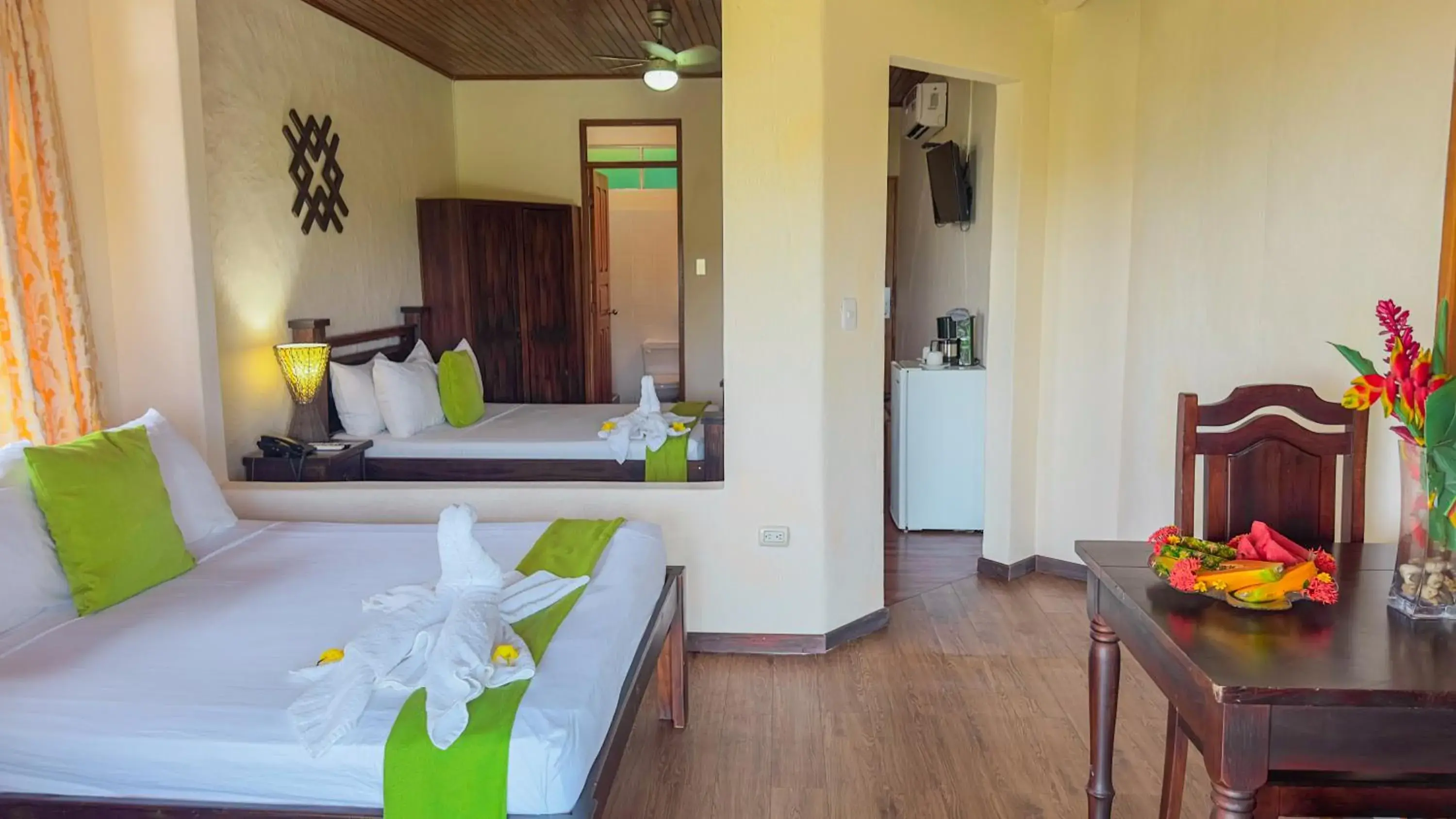 Bed in Tabulia Tree Hotel and Villas Bed in Tabulia Tree Hotel and Villas