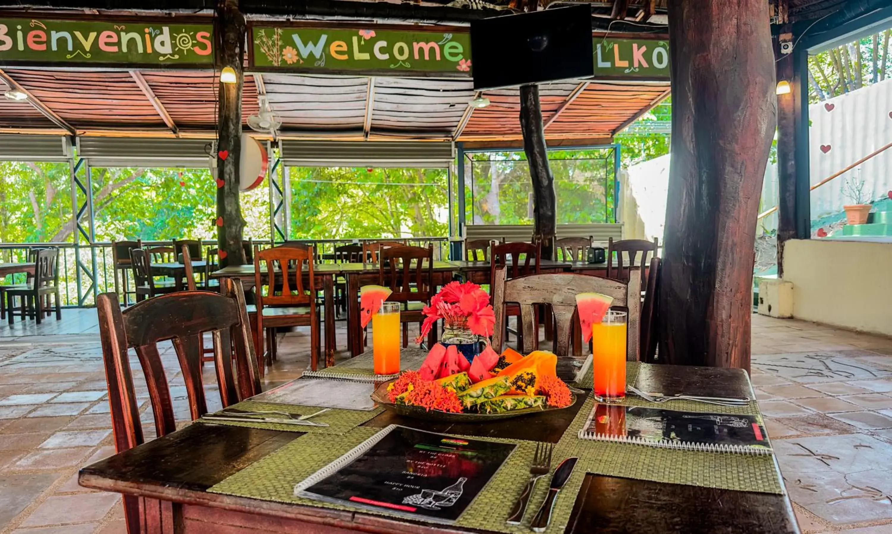 Restaurant/places to eat in Tabulia Tree Hotel and Villas Restaurant/places to eat in Tabulia Tree Hotel and Villas