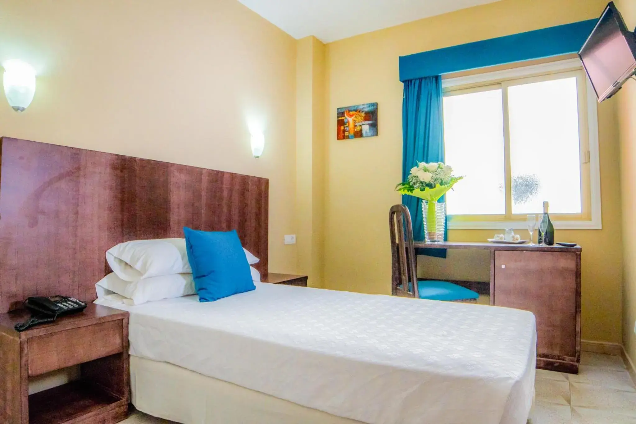 Single Room in Hotel Aeropuerto Sur Single Room in Hotel Aeropuerto Sur