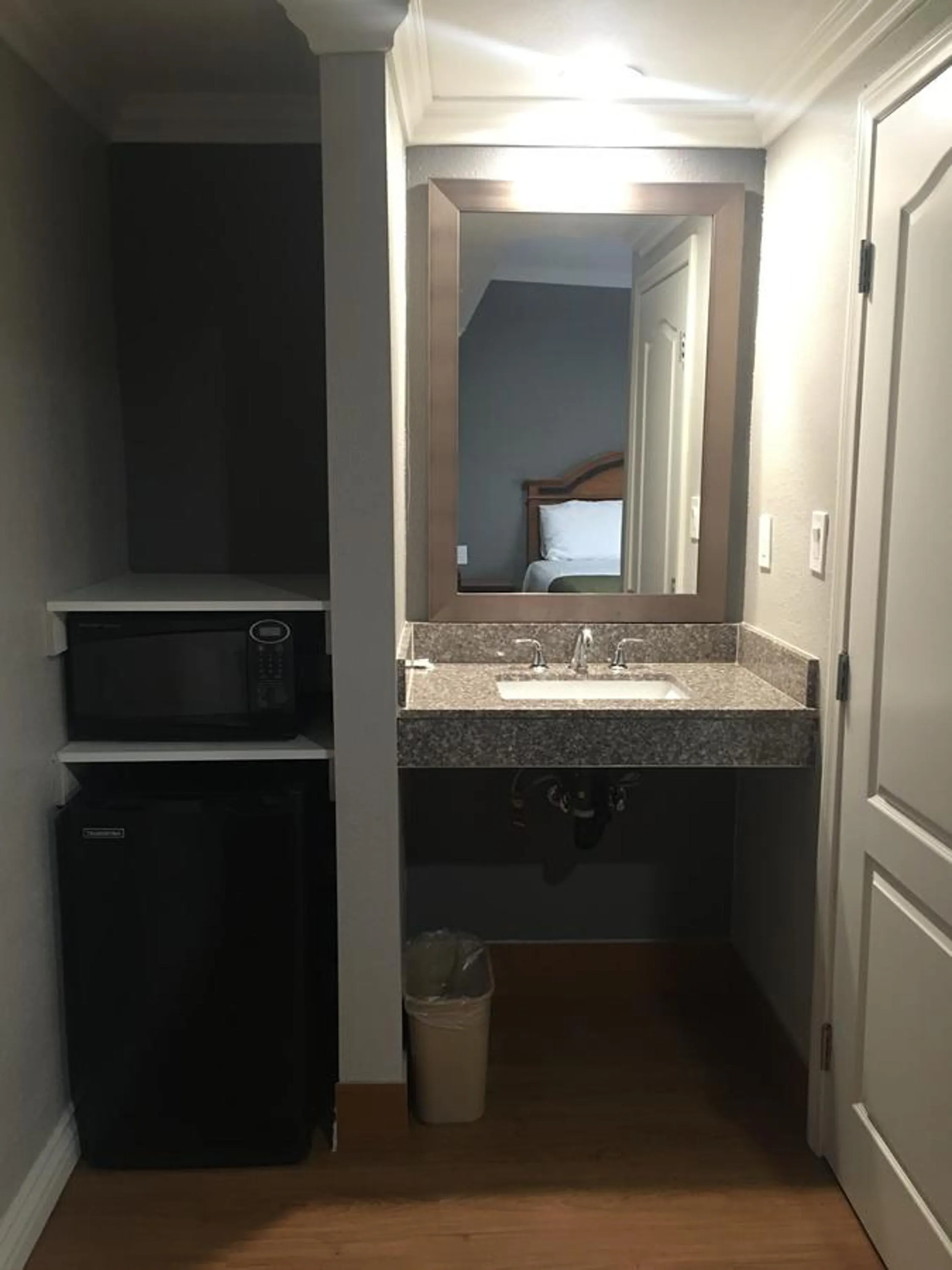 Bathroom in Town House Motel