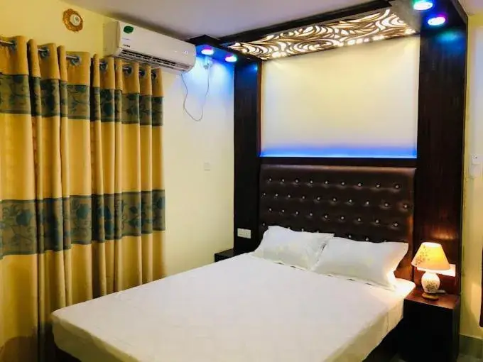 Deluxe Double Room (2 Adults + 1 Child) in Cafe Green Valley Deluxe Double Room (2 Adults + 1 Child) in Cafe Green Valley