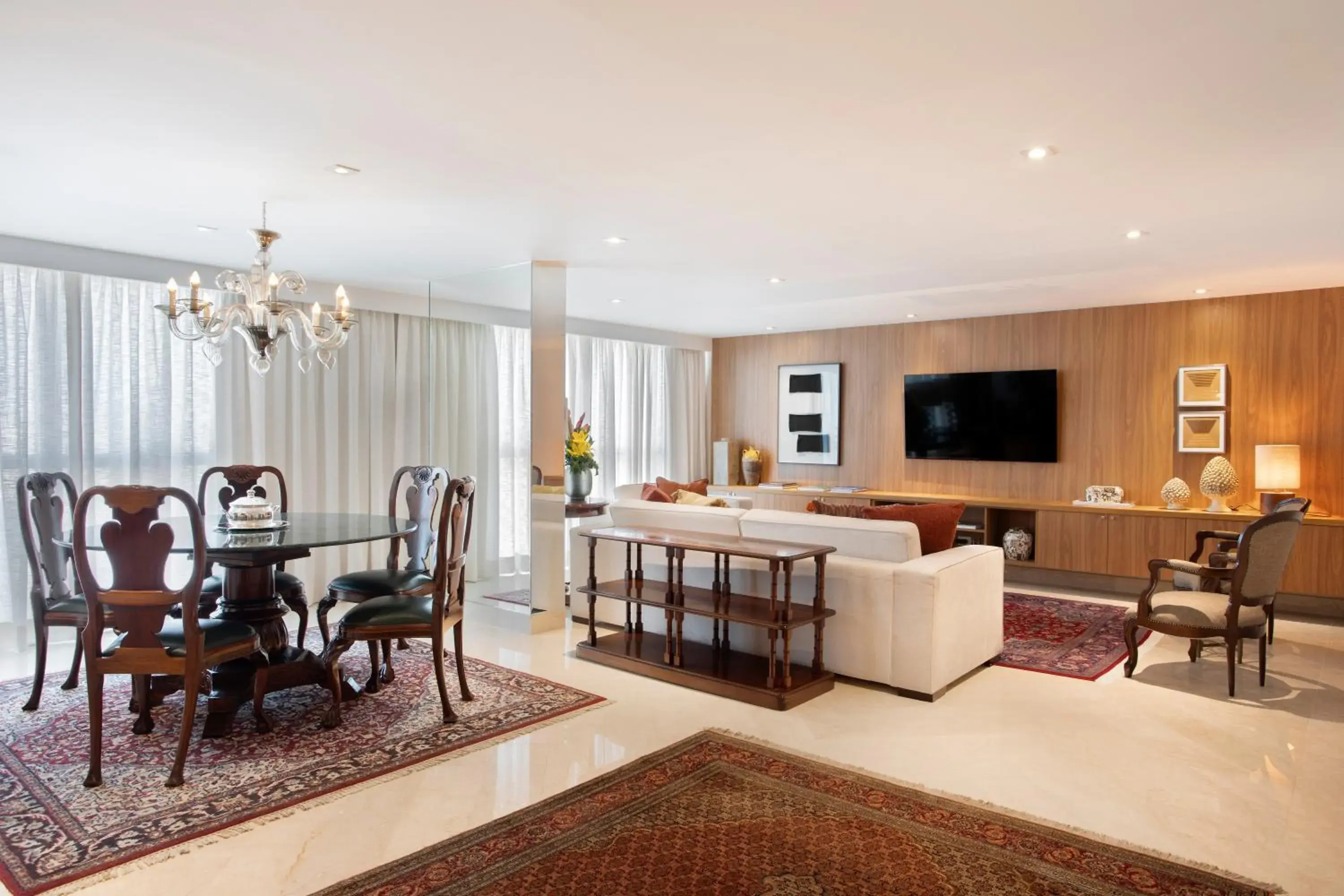 Communal lounge/ TV room, Bed in Windsor Plaza Brasilia Communal lounge/ TV room, Bed in Windsor Plaza Brasilia