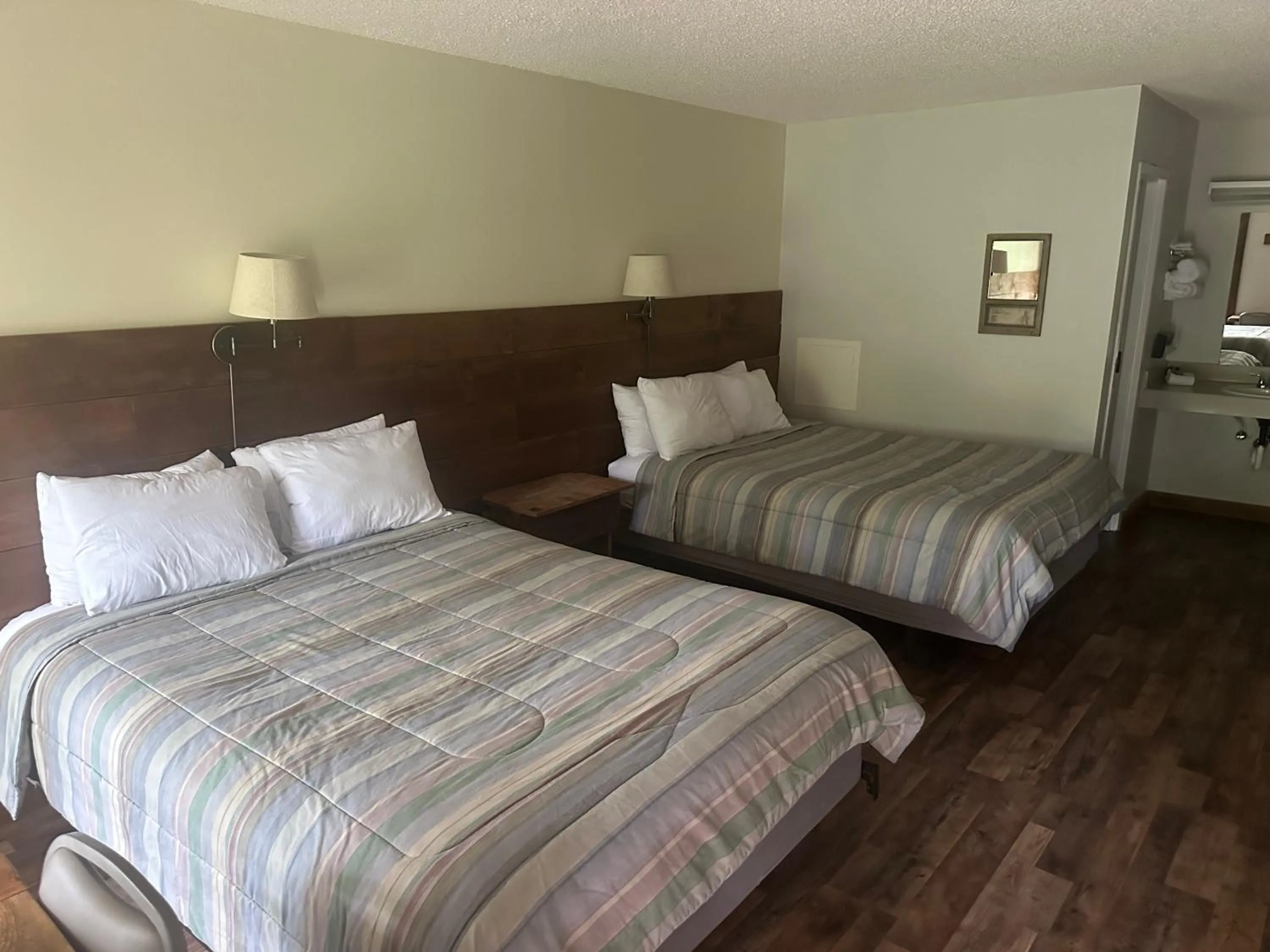 Bed in Skyline Lodge