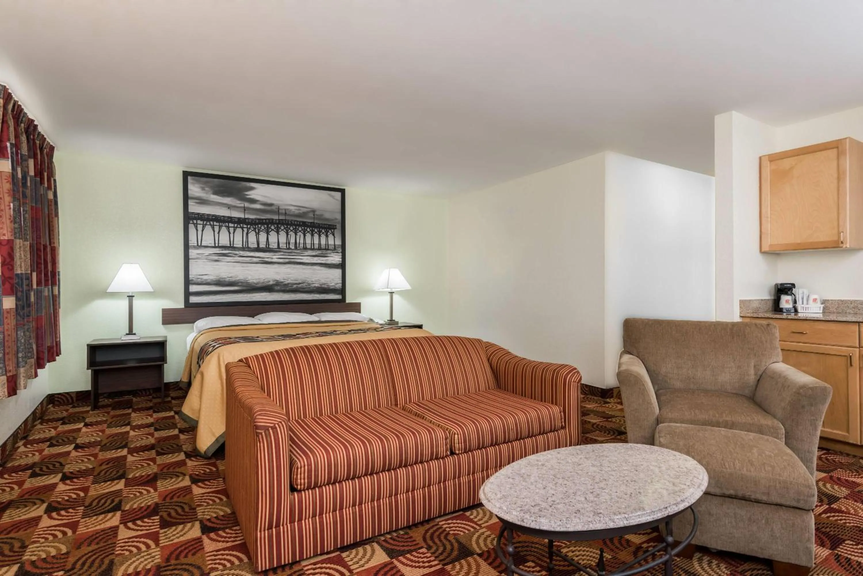 Photo of the whole room in Super 8 by Wyndham Fayetteville