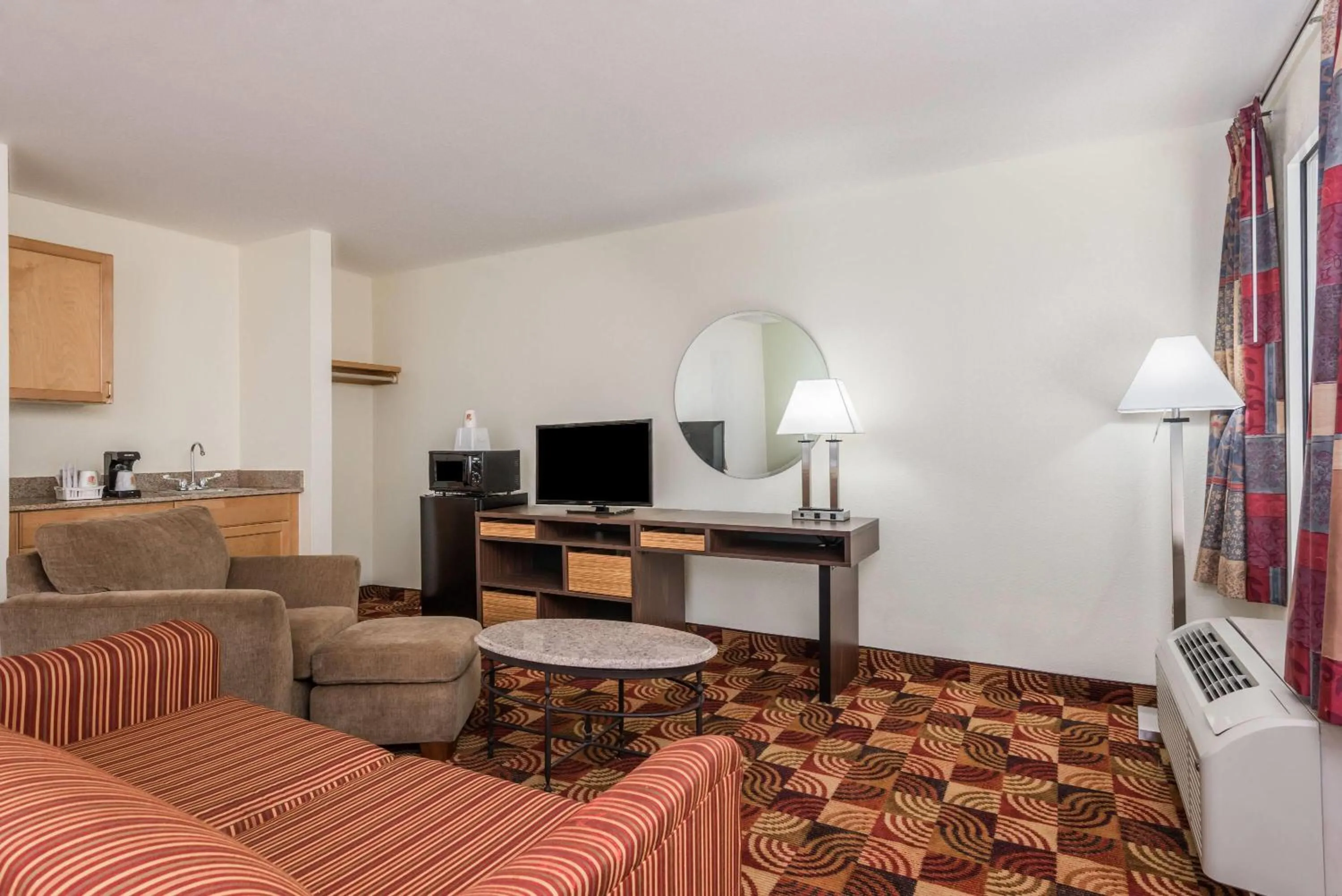 Photo of the whole room in Super 8 by Wyndham Fayetteville