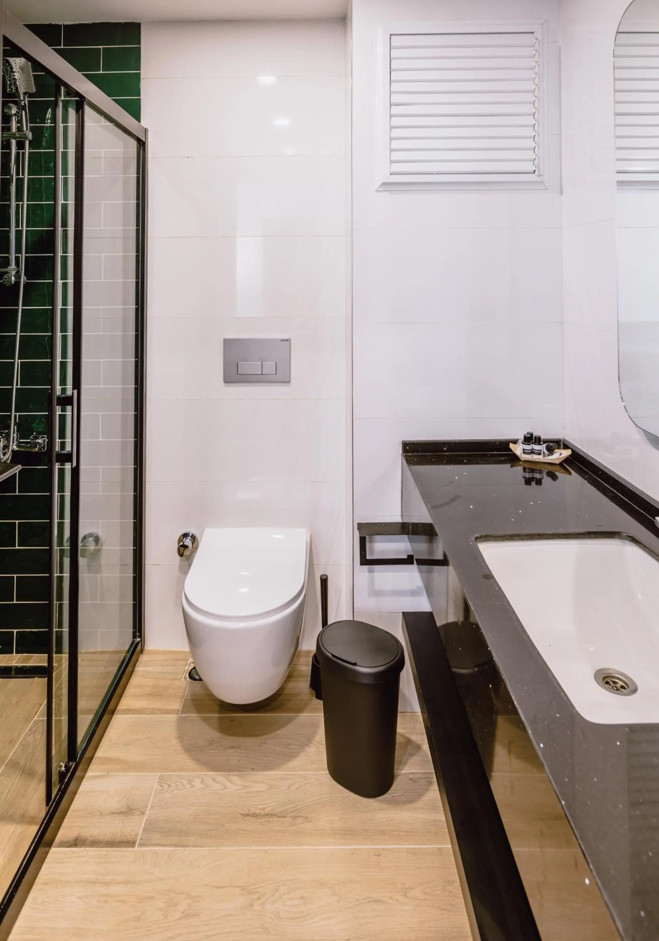Shower in Ella Suites Hotel