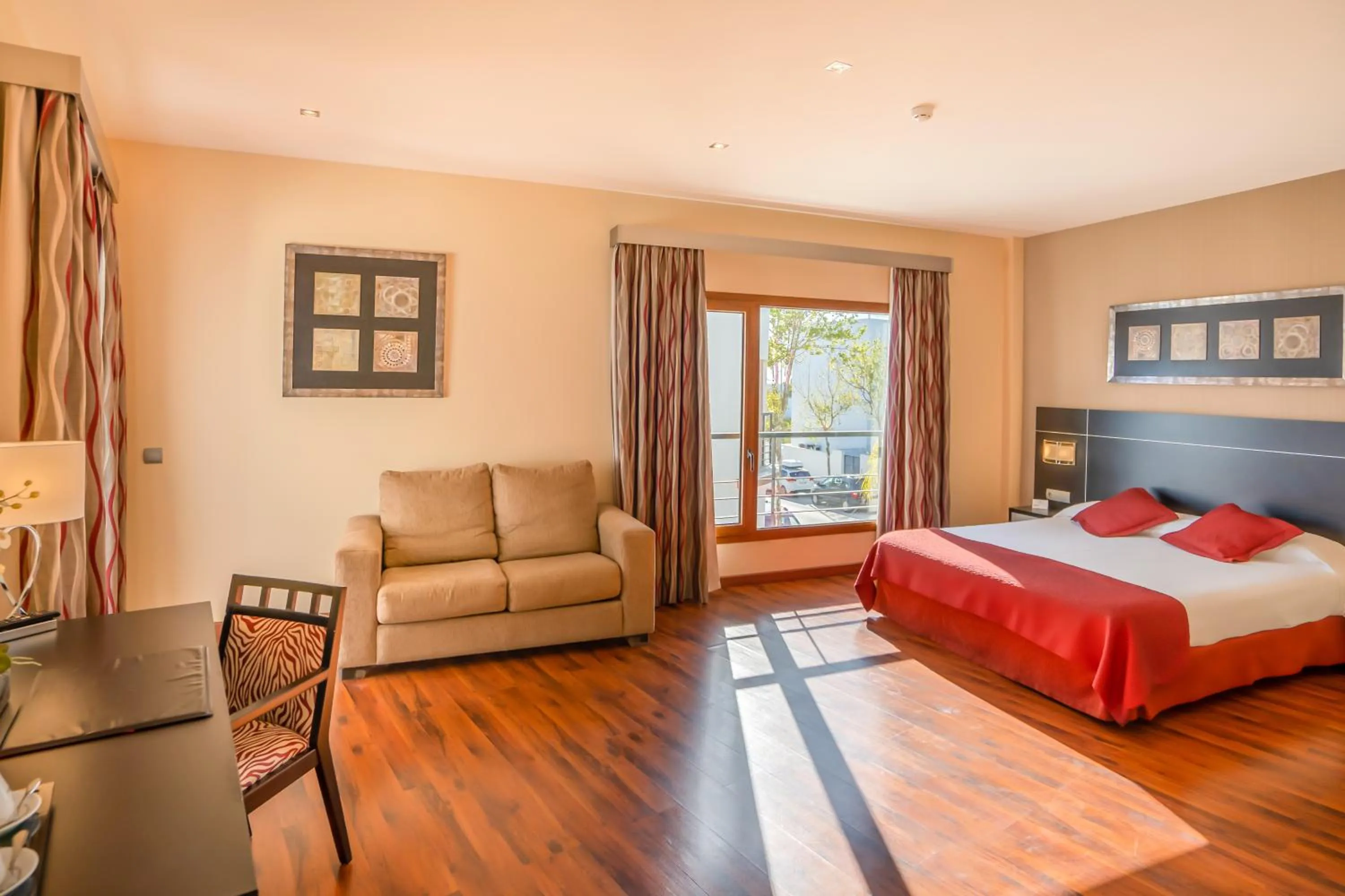 Photo of the whole room, Bed in Hotel Andalussia