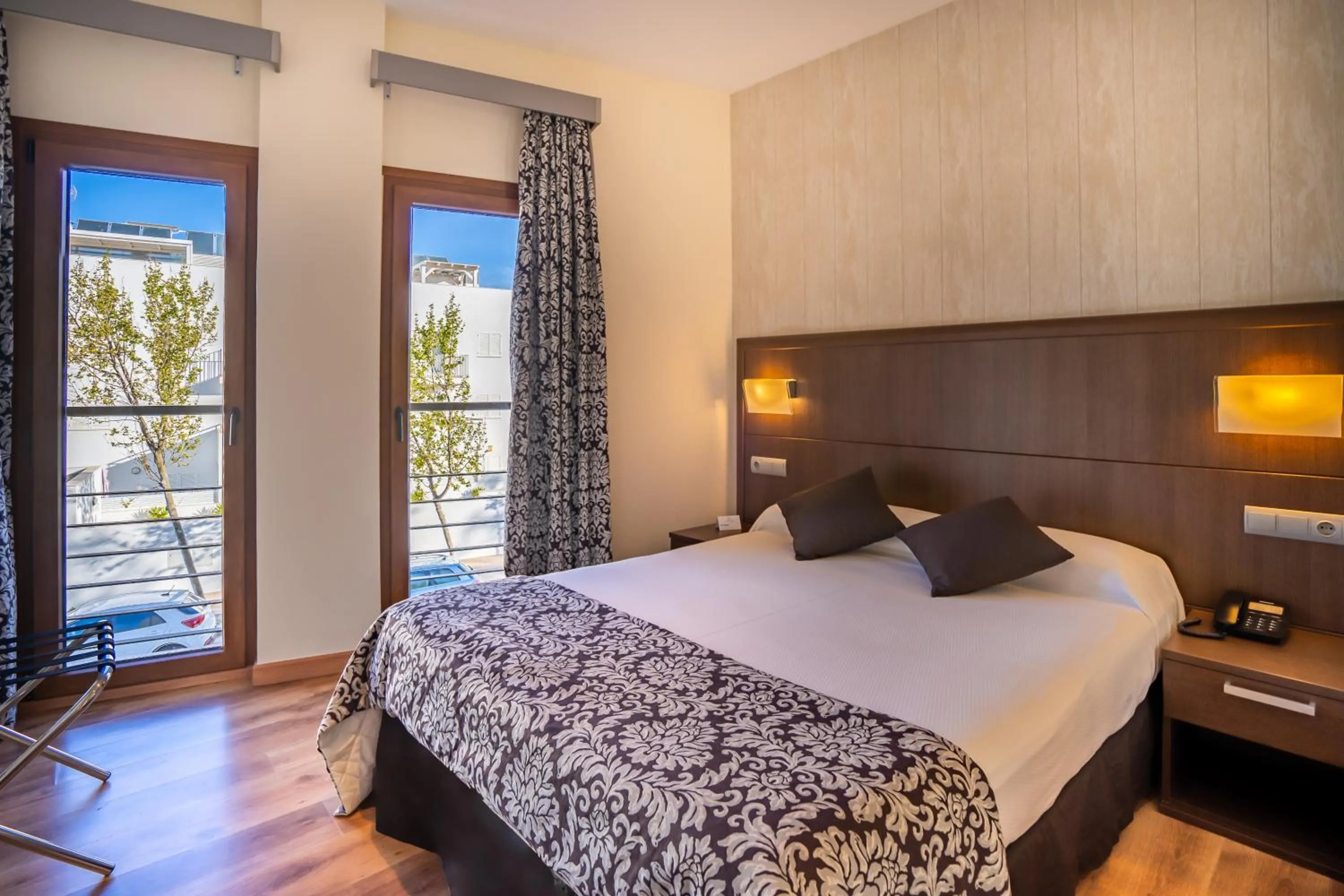 Street view, Bed in Hotel Andalussia