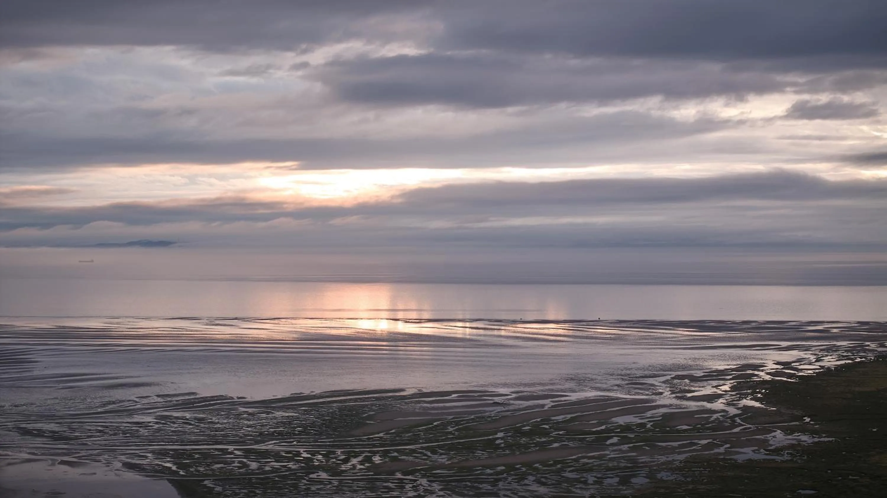 Sunrise in The Leddie Hotel