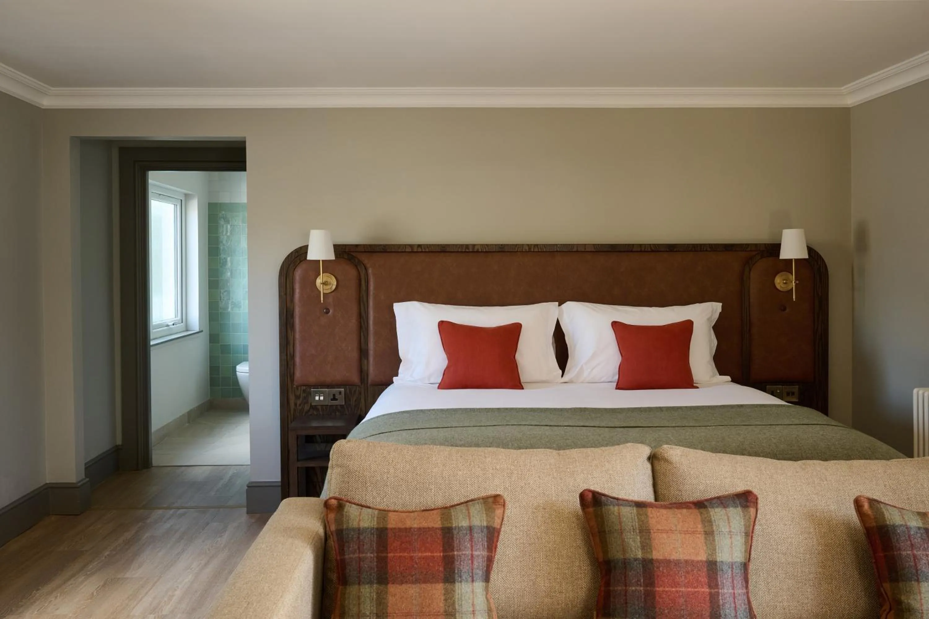 Bed in The Leddie Hotel