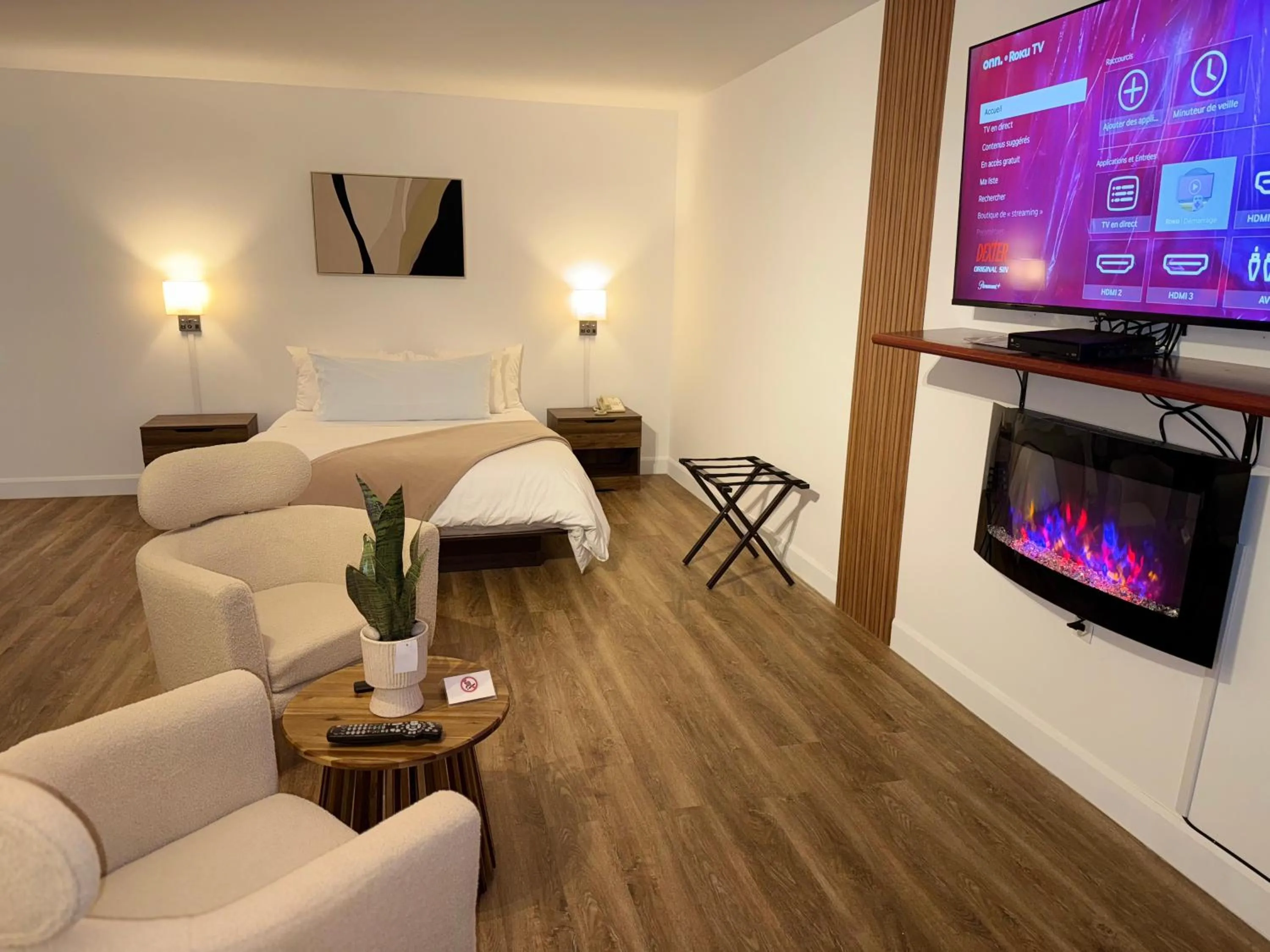 Suite with Hot Tub in Hôtel Saint-Côme