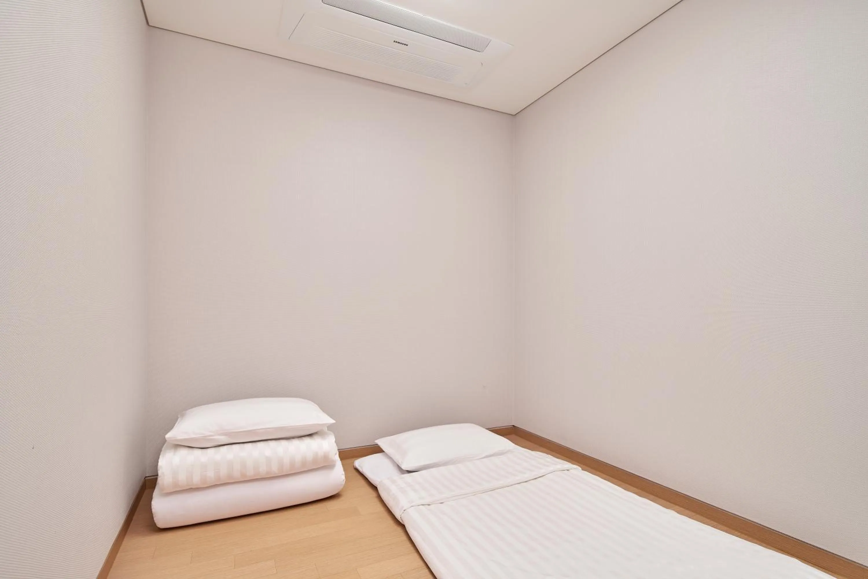 Bedroom in Lotte Buyeo Resort