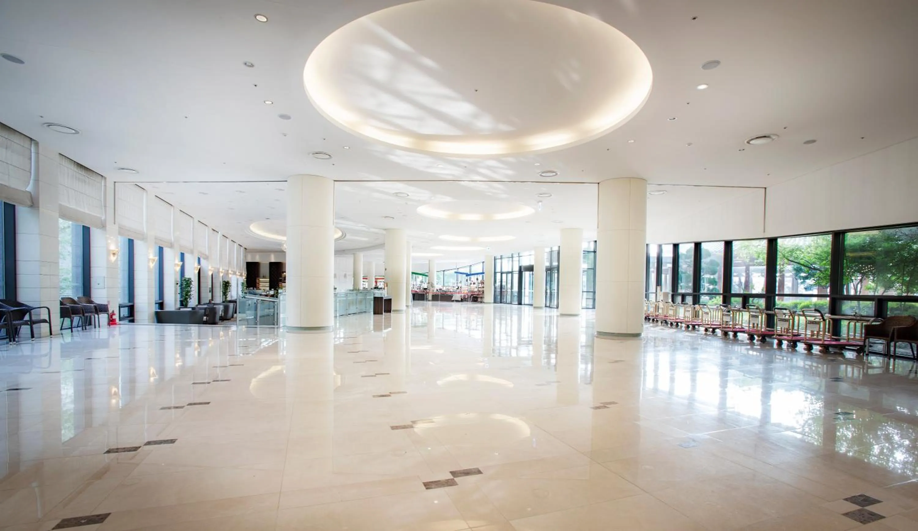 Lobby or reception in Lotte Buyeo Resort
