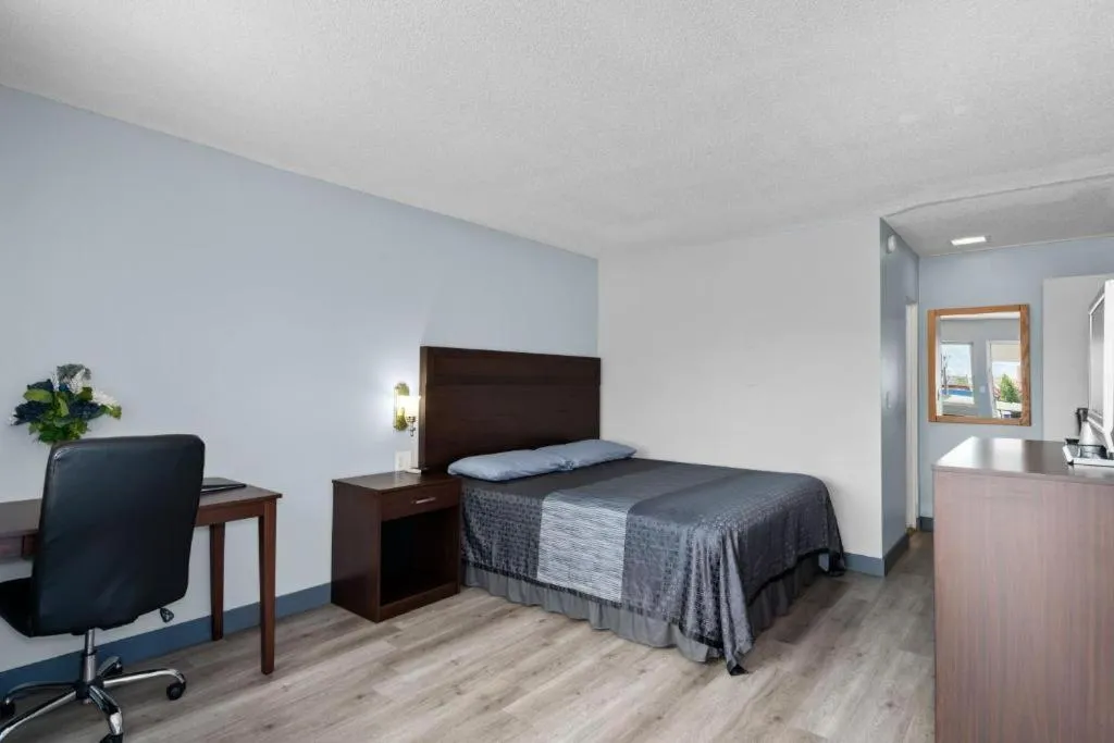 Bedroom, Bed in Holiday Lodge