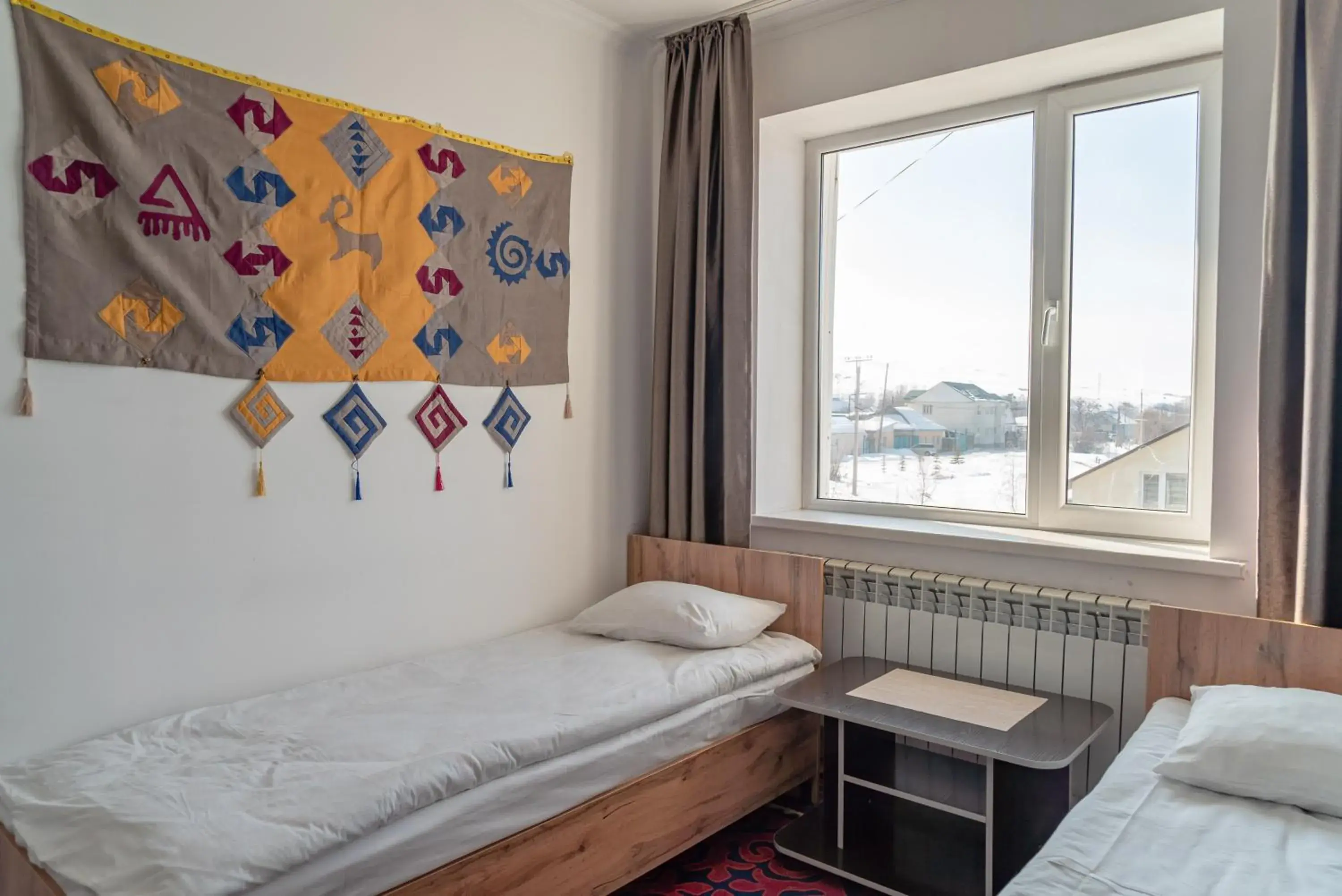 Budget Twin Room in Baytor Guest House Budget Twin Room in Baytor Guest House