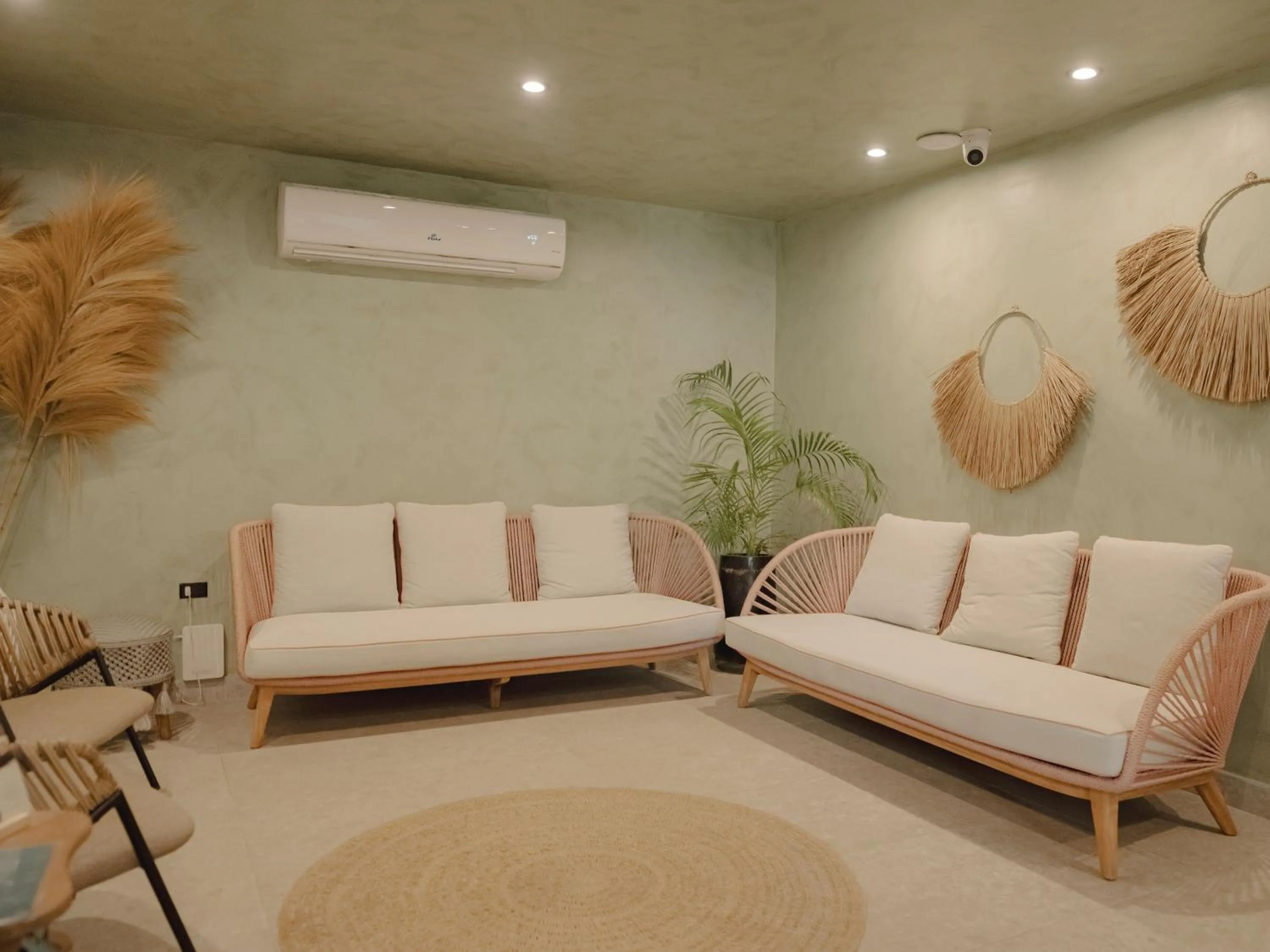 Lobby or reception in Bali Hotel Adults Only Isla Verde, a Trademark by Wyndham