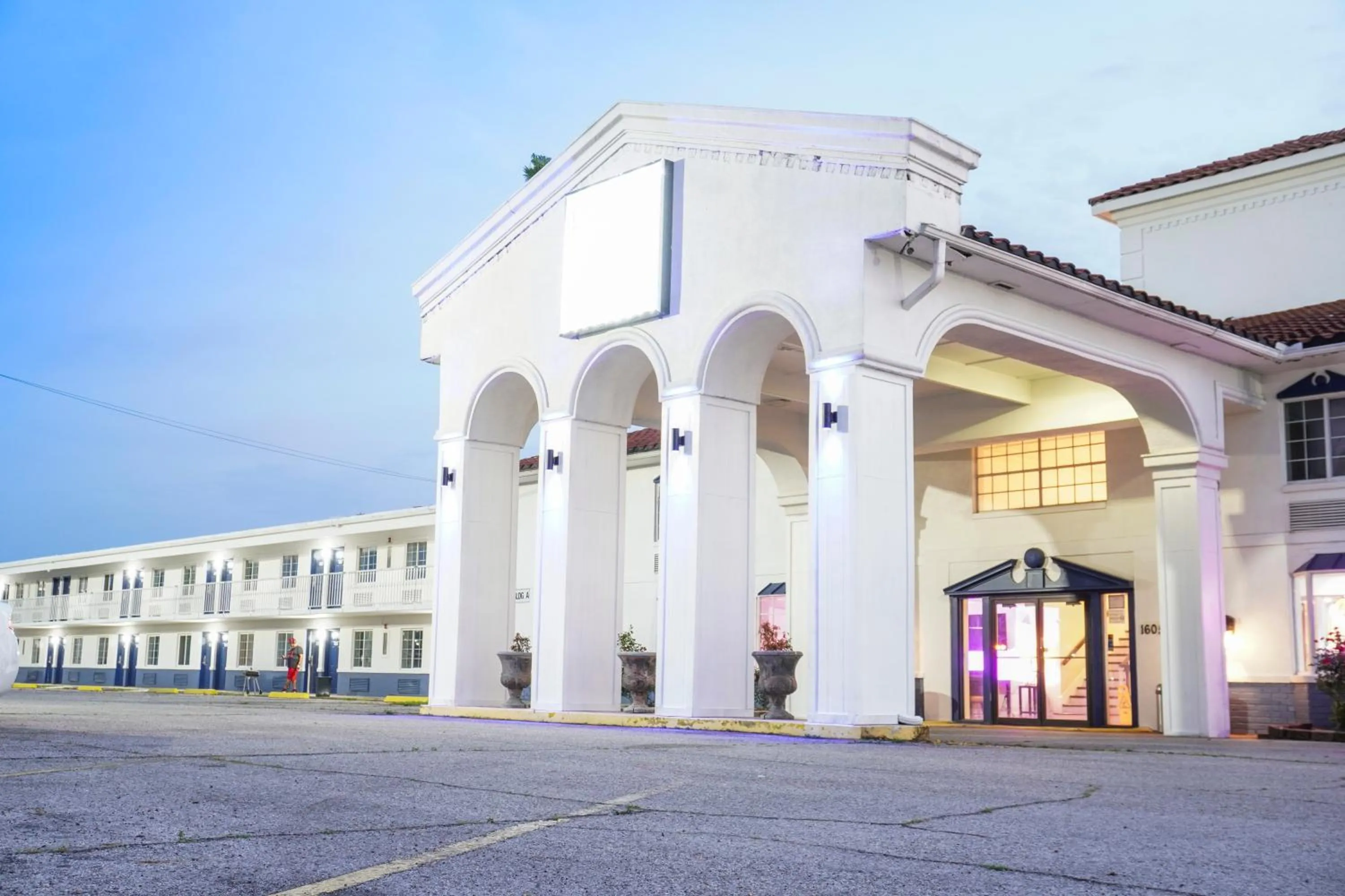 Boardwalk Suites Lafayette