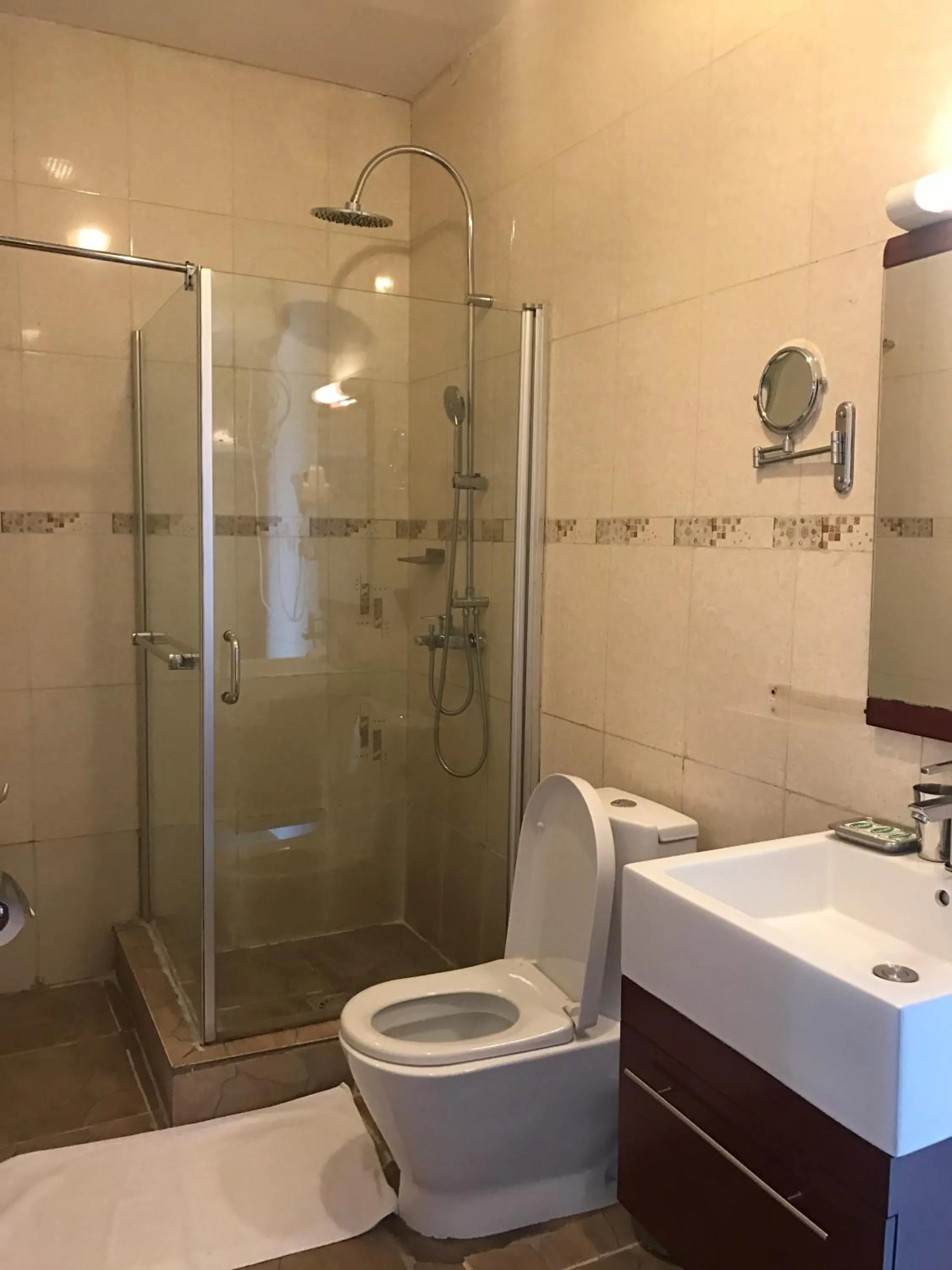 Shower in Inside Afrika Boutique Hotel