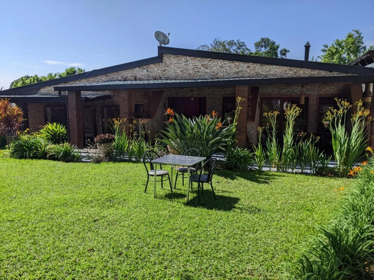 Property building in Inside Afrika Boutique Hotel