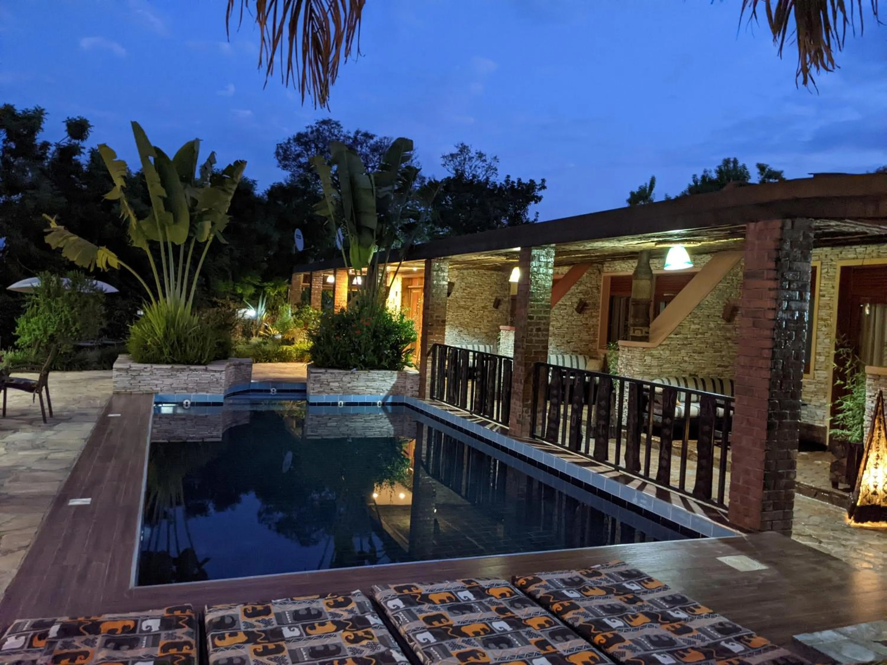 Night in Inside Afrika Boutique Hotel