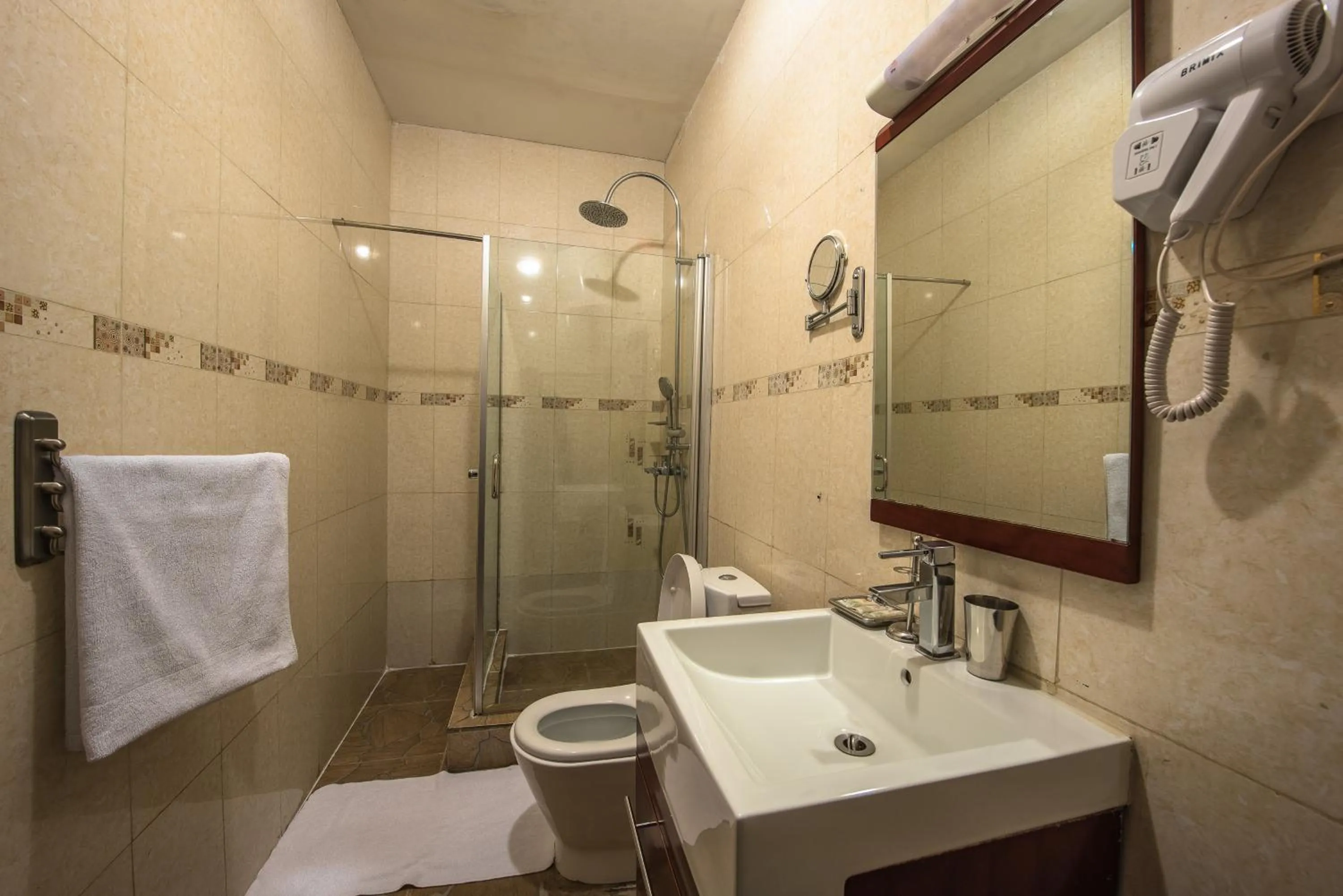Toilet in Inside Afrika Boutique Hotel