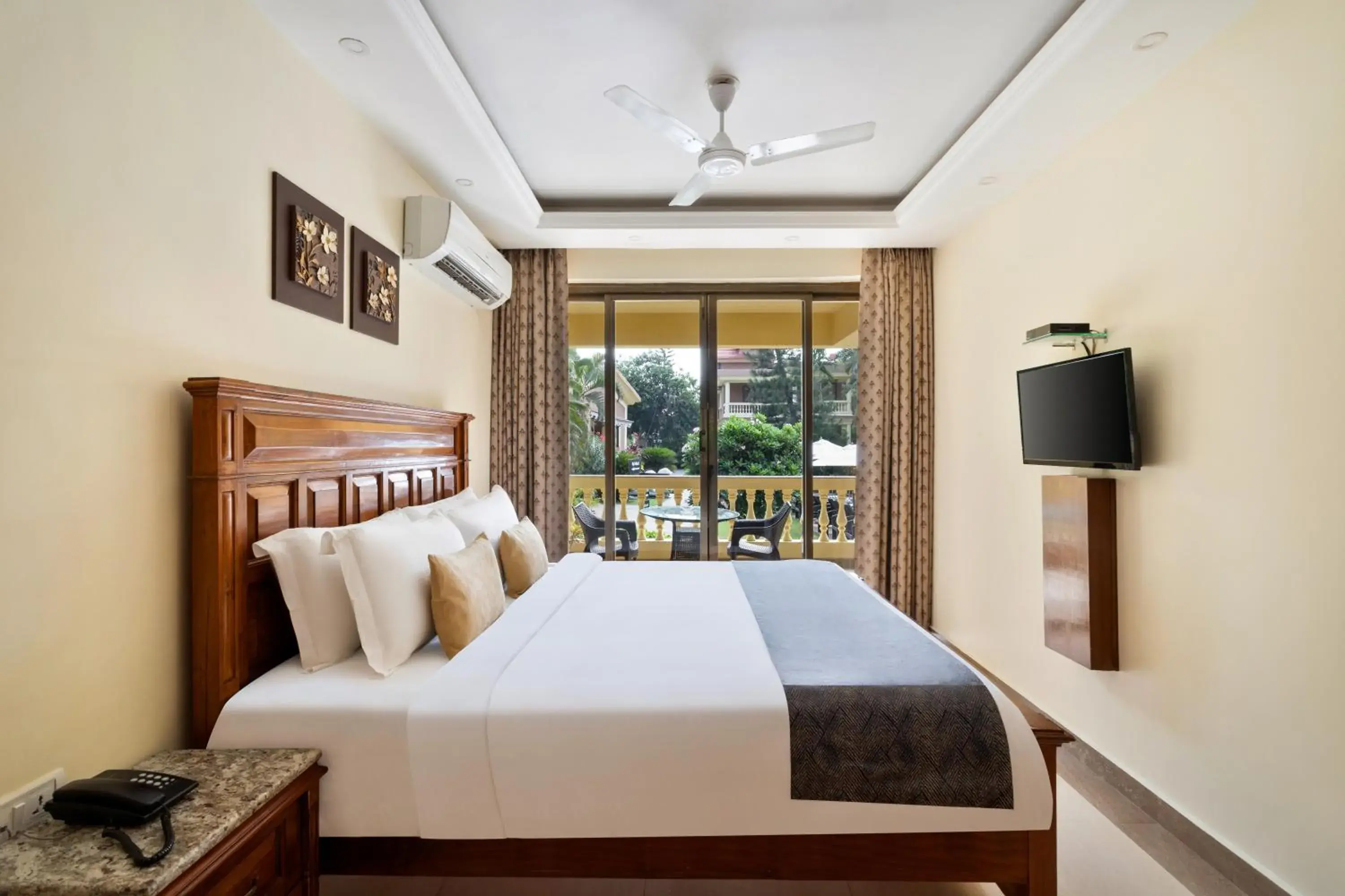 Bed in De Mandarin Beach Resort Suites & Villas, Candolim Bed in De Mandarin Beach Resort Suites & Villas, Candolim