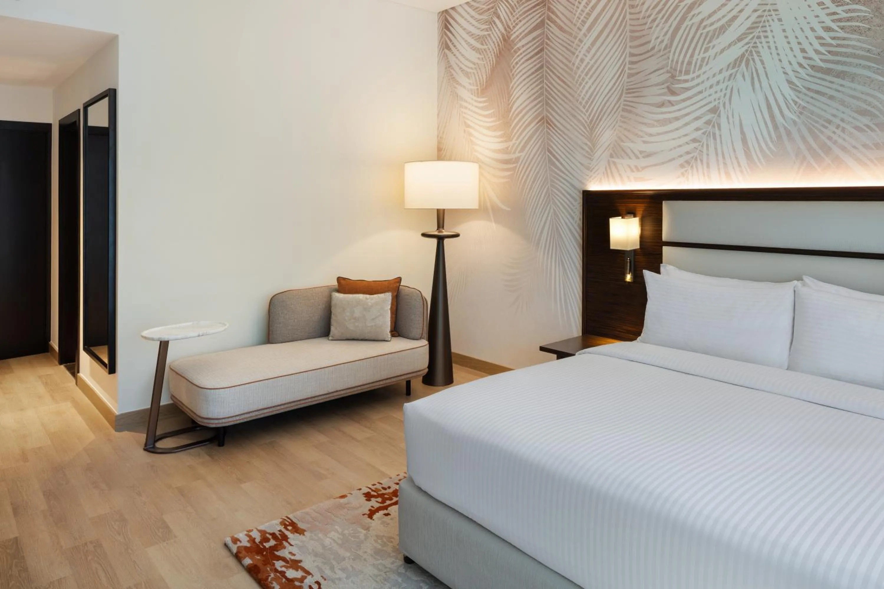 Bedroom, Bed in Vintage Grand Hotel Dubai