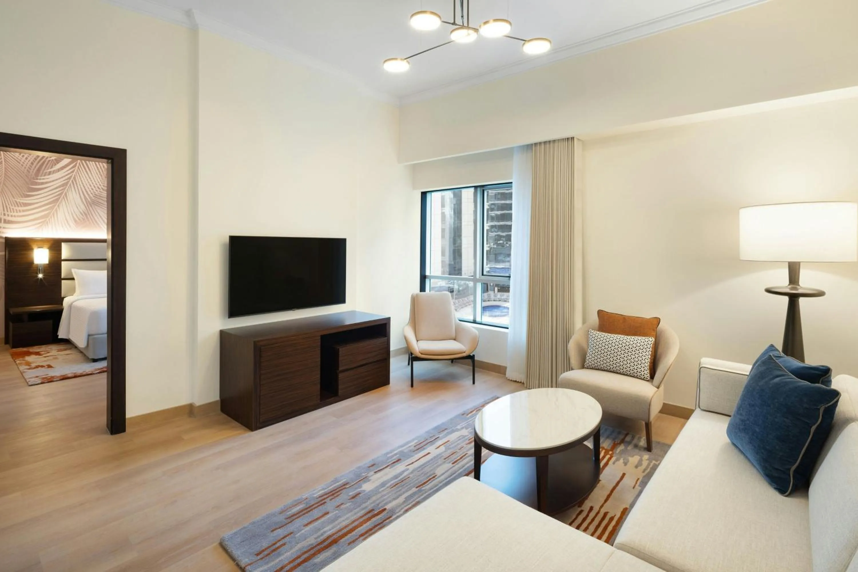 Swimming pool in Vintage Grand Hotel Dubai