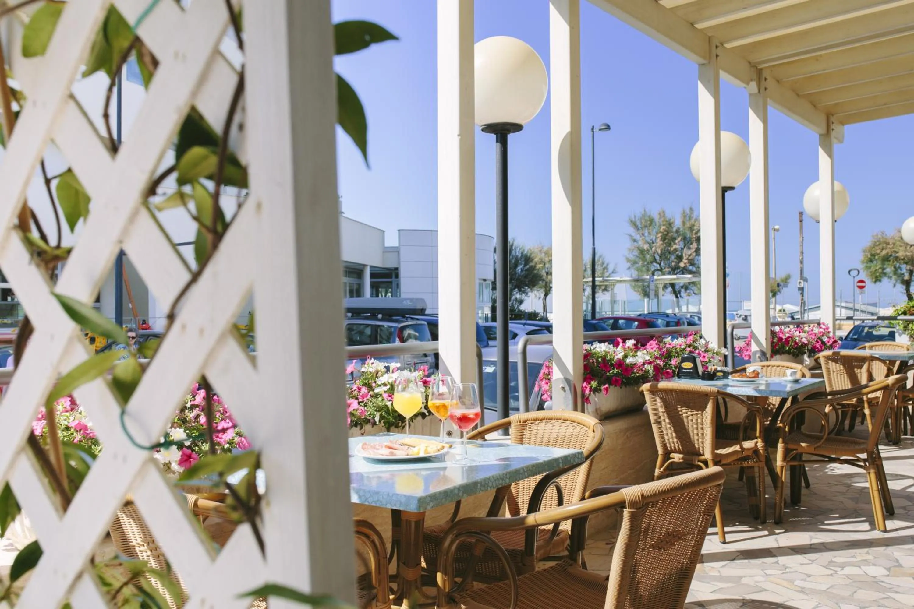 Facade/entrance in Hotel Paradiso