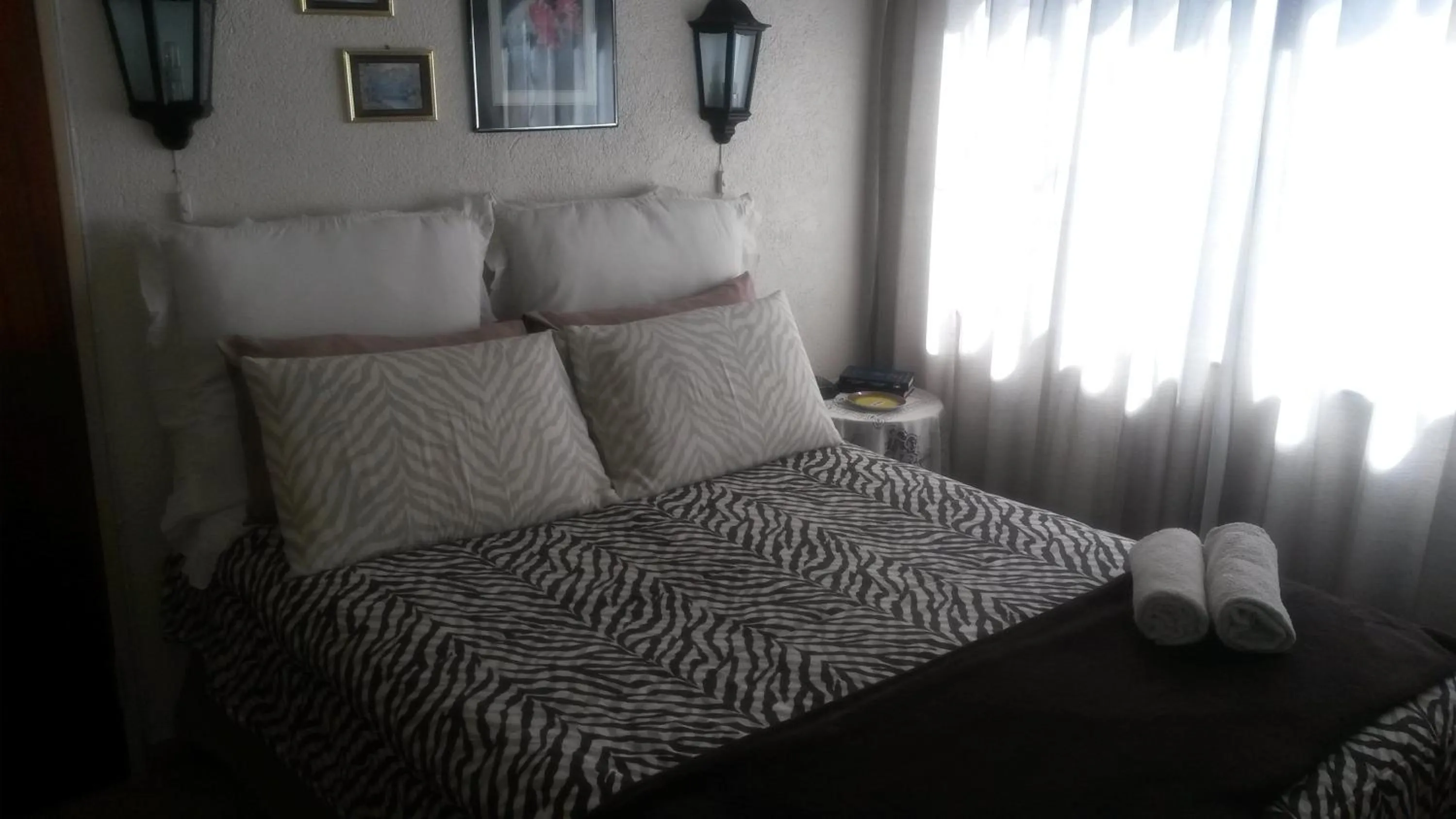 Bedroom, Bed in Onze Rust Guest House and caravanpark
