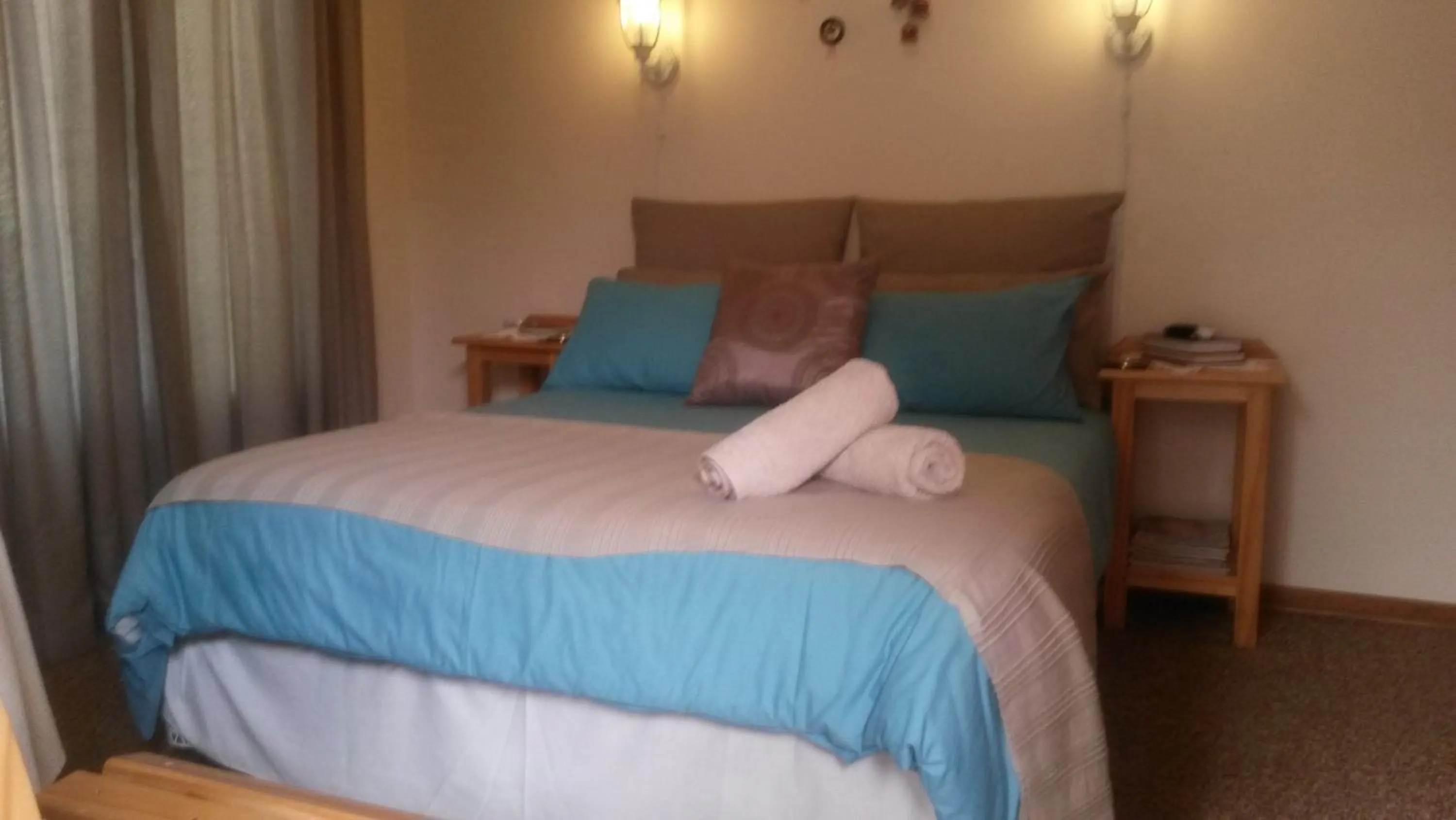 Bedroom, Bed in Onze Rust Guest House and caravanpark