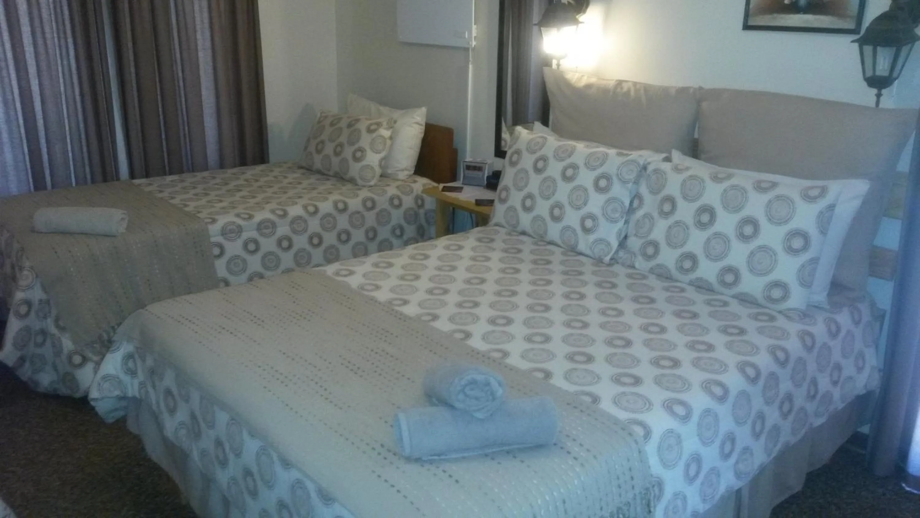 Bedroom, Bed in Onze Rust Guest House and caravanpark
