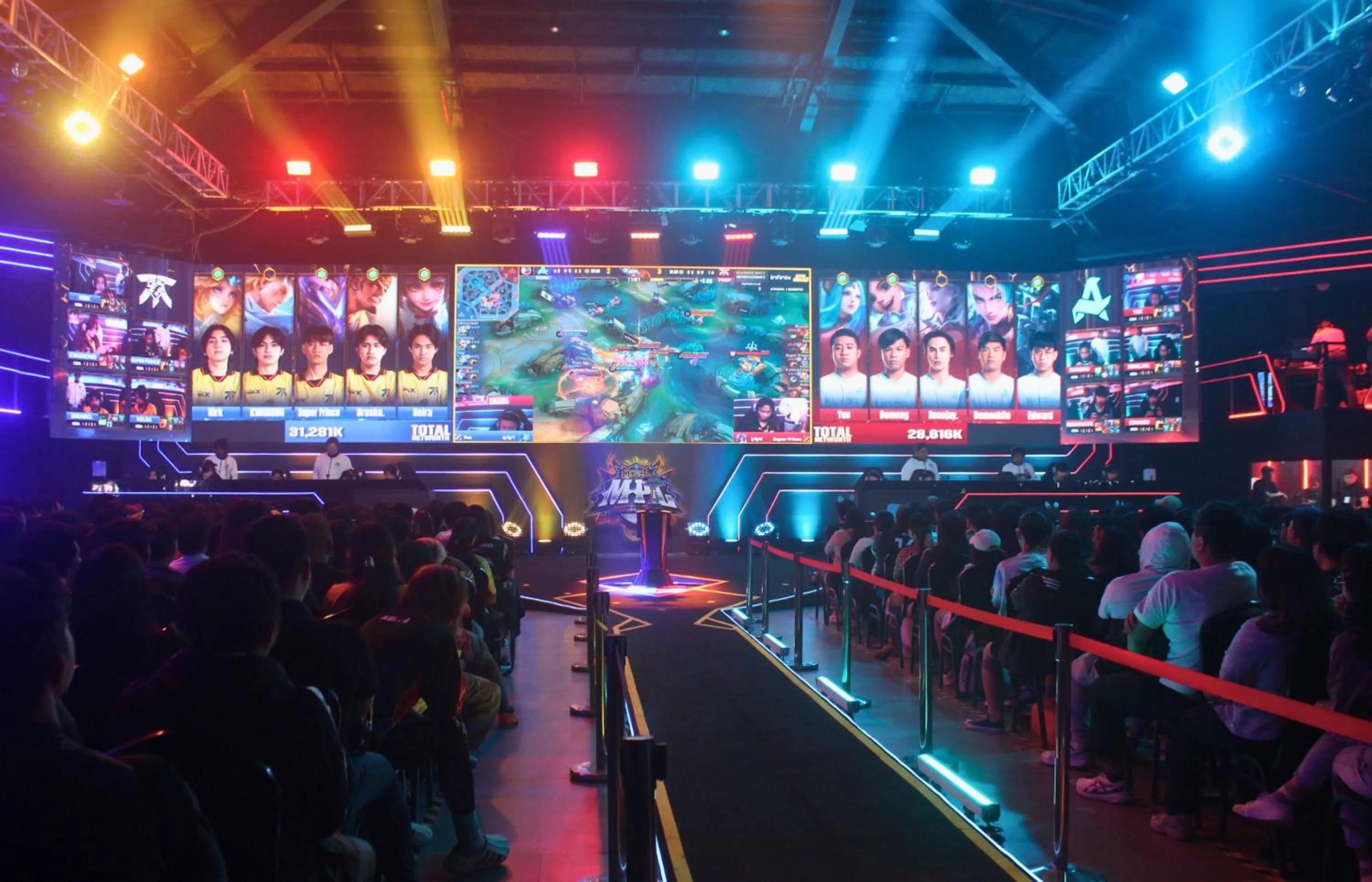 Decorative detail in Green Sun Hotel