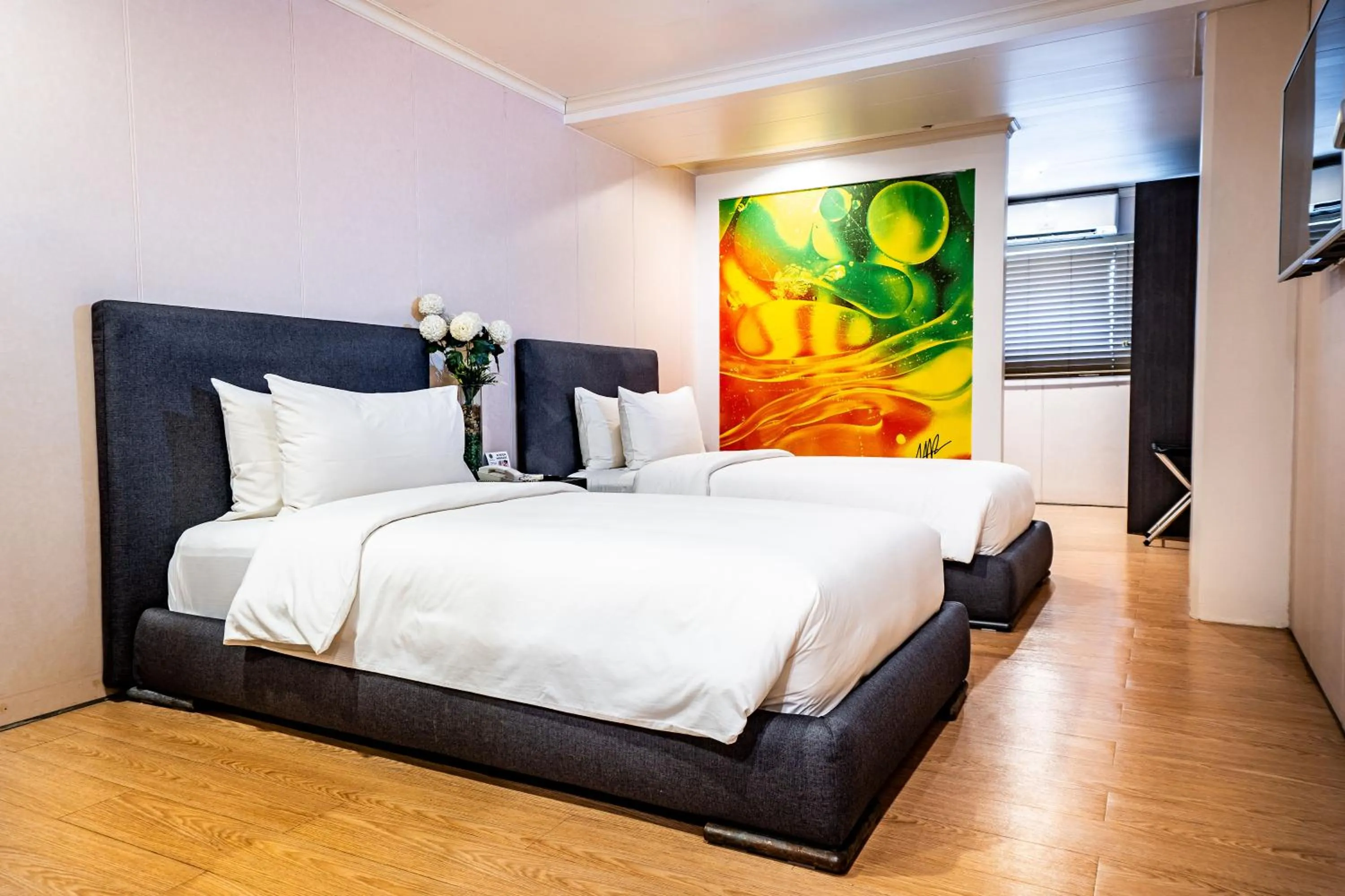 Bed in Green Sun Hotel