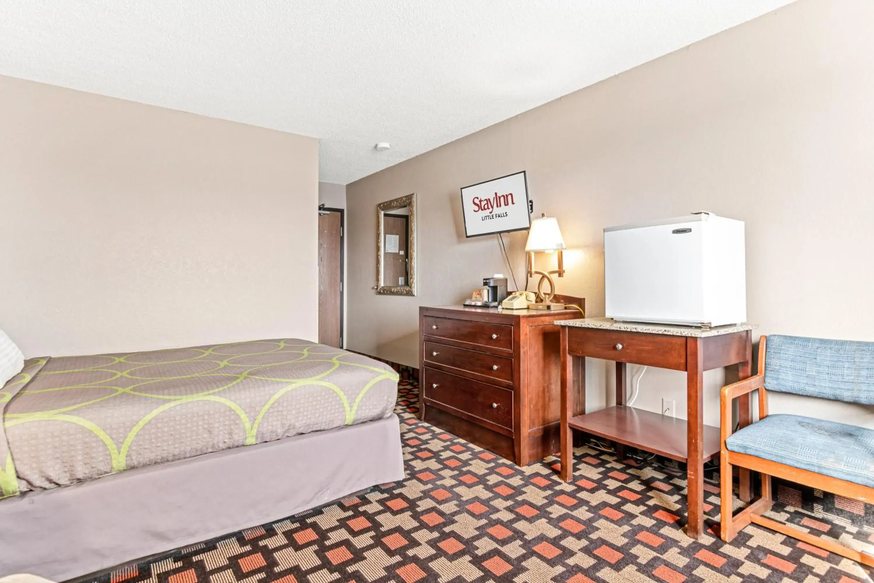 Single Room in StayInn Little Falls Single Room in StayInn Little Falls