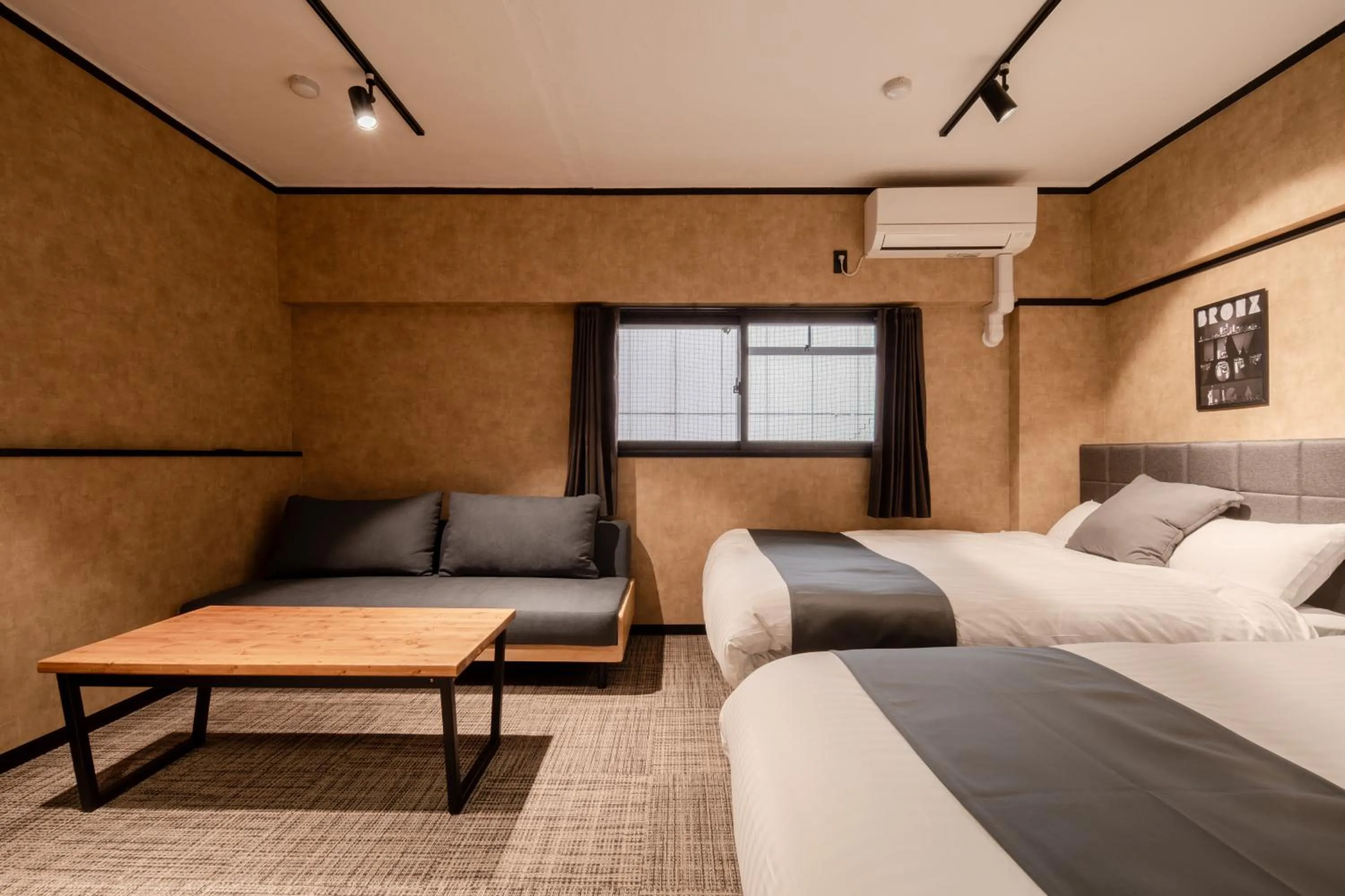 Photo of the whole room, Bed in Hotel Akasaka Heights