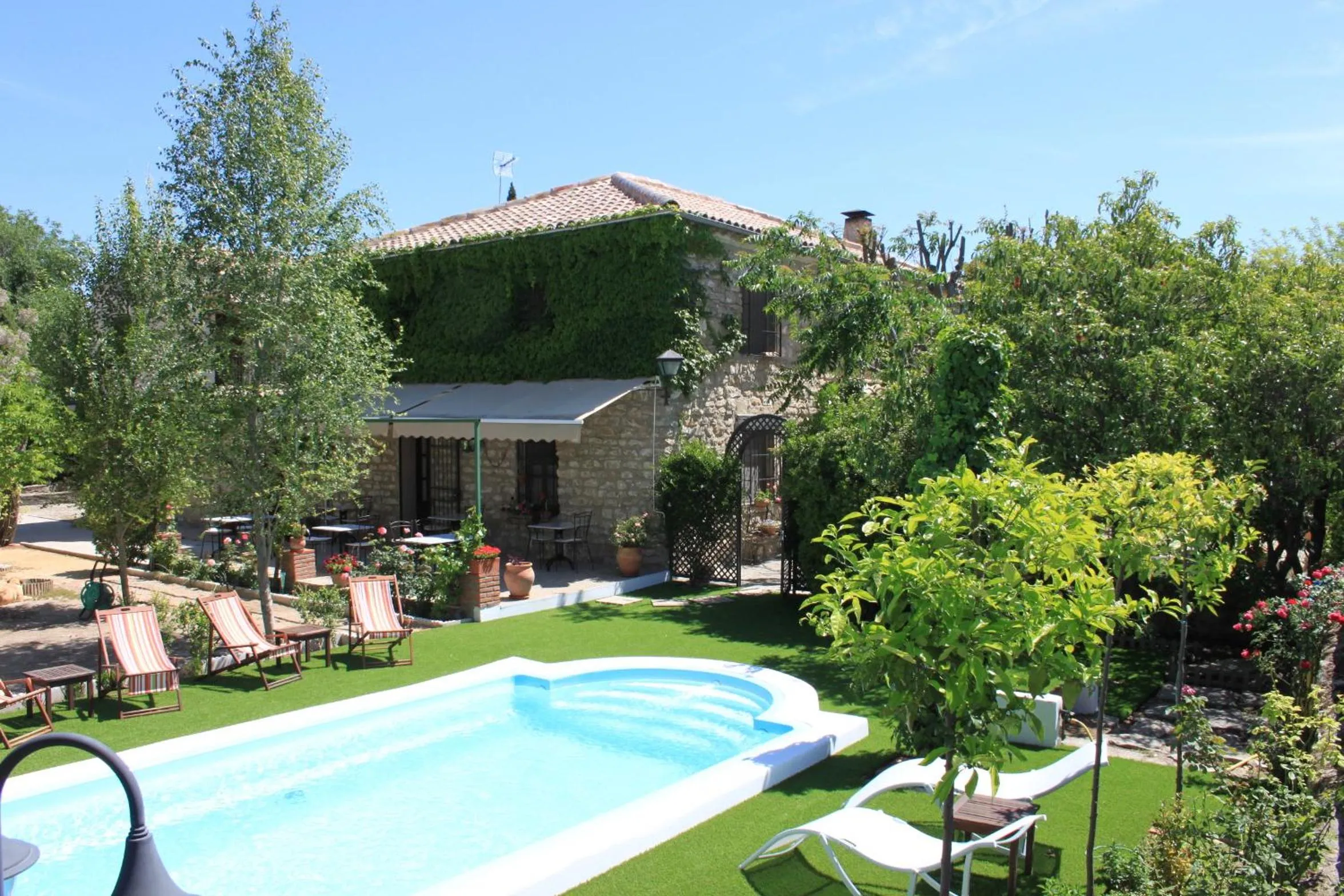 Garden in La Caseria de Tito