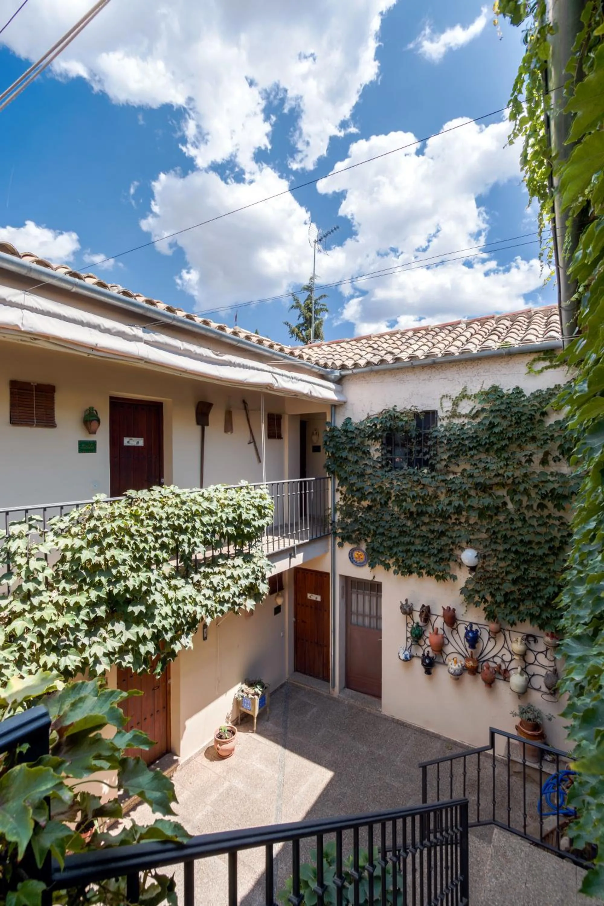 Patio in La Caseria de Tito