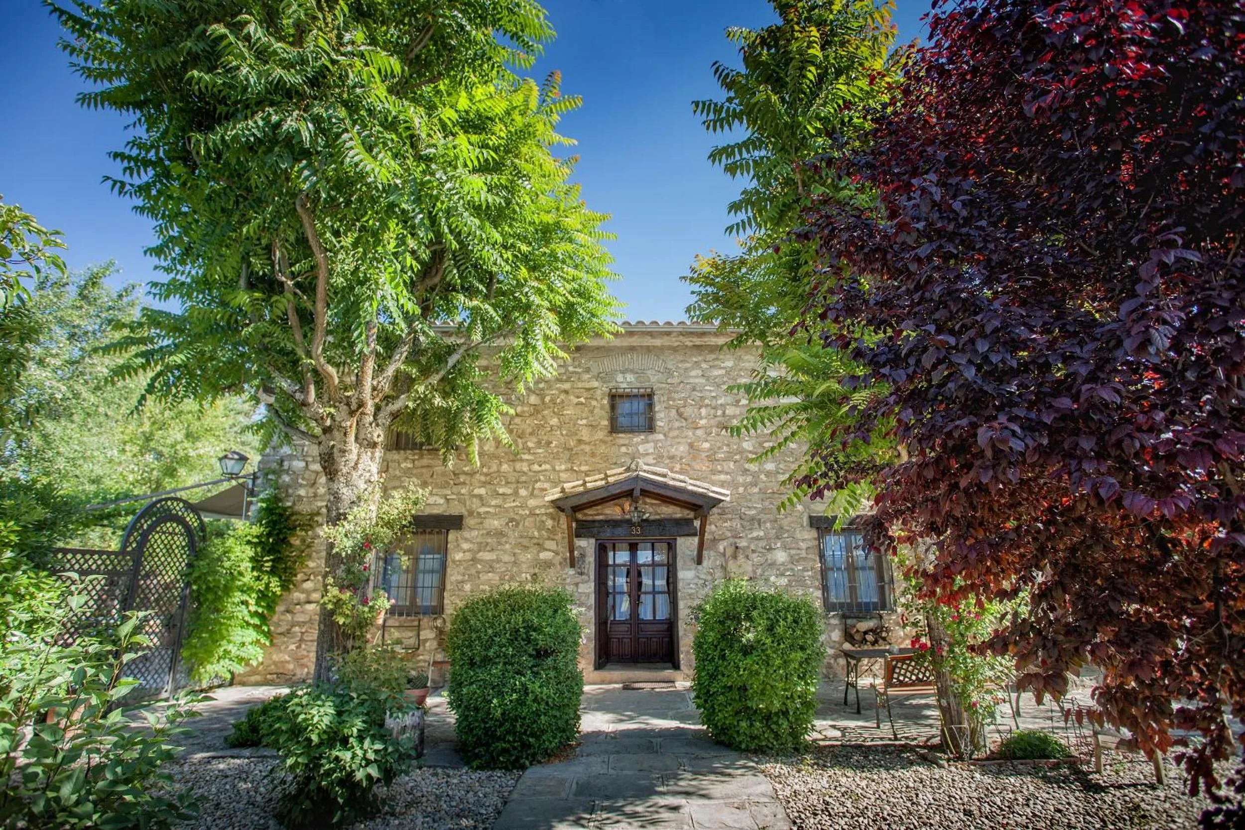 Facade/entrance in La Caseria de Tito