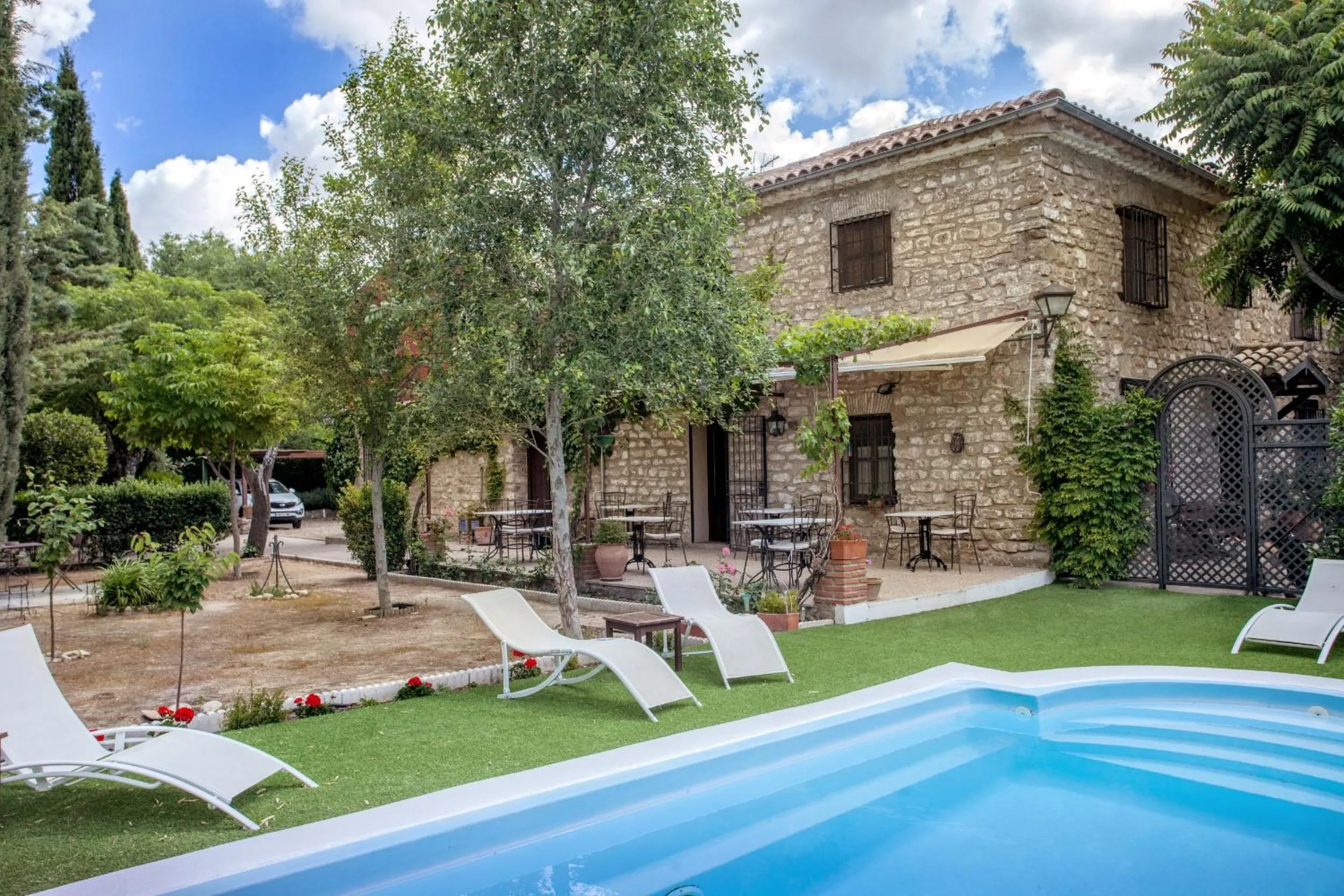 Garden in La Caseria de Tito