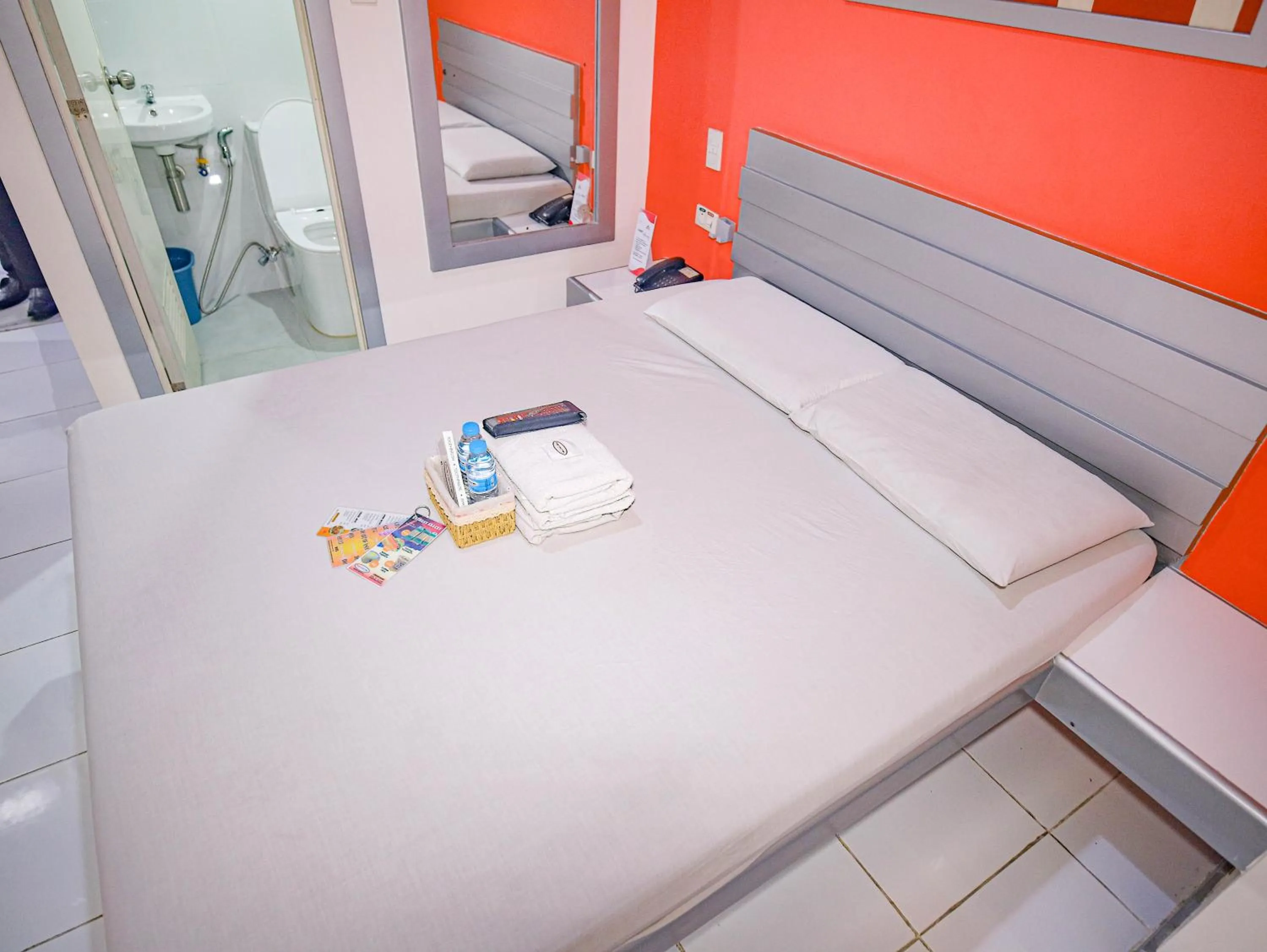 Bed in Astrotel Monumento