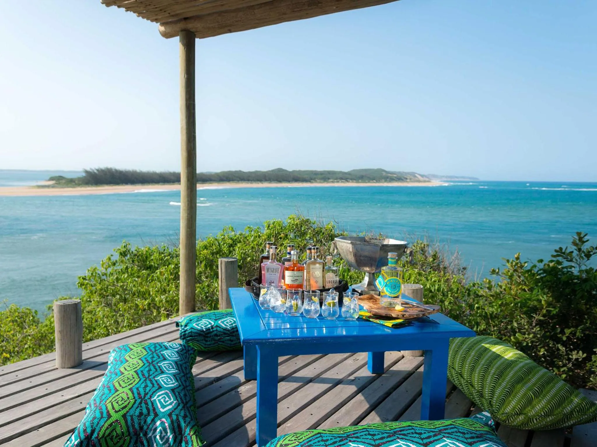 Lounge or bar in Machangulo Beach Lodge