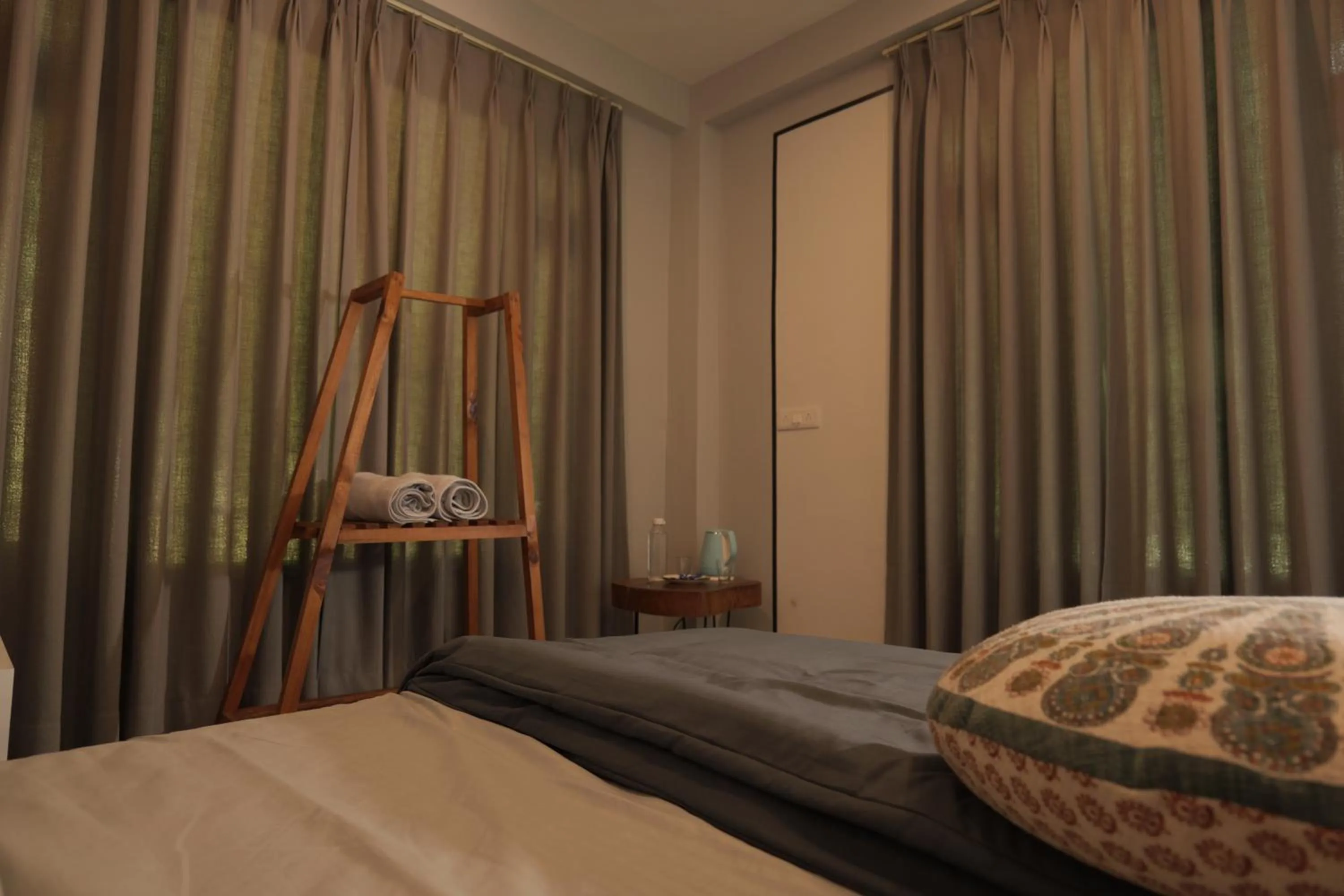 Bed in The Trippy Tribe Riverside Hostel Kasol