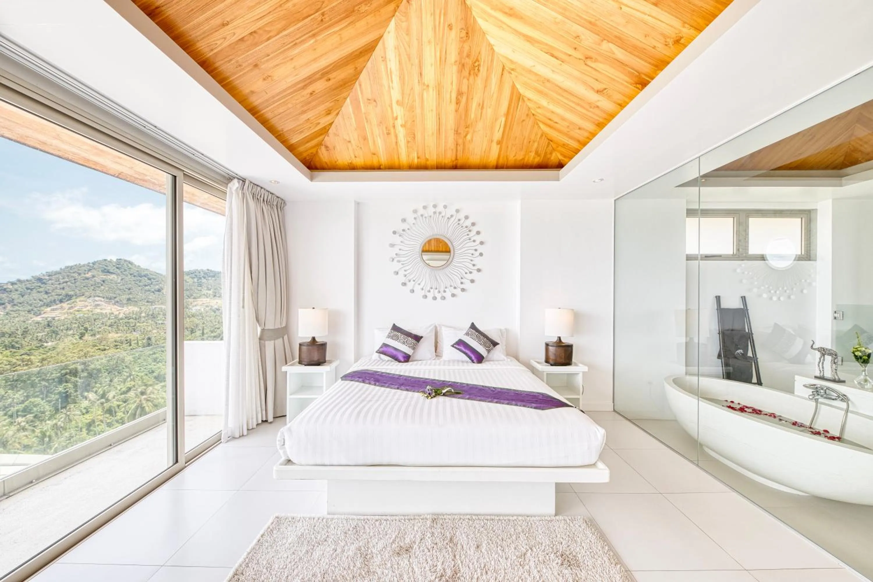 Photo of the whole room, Bed in Villa Jaliza - Chaweng Noi