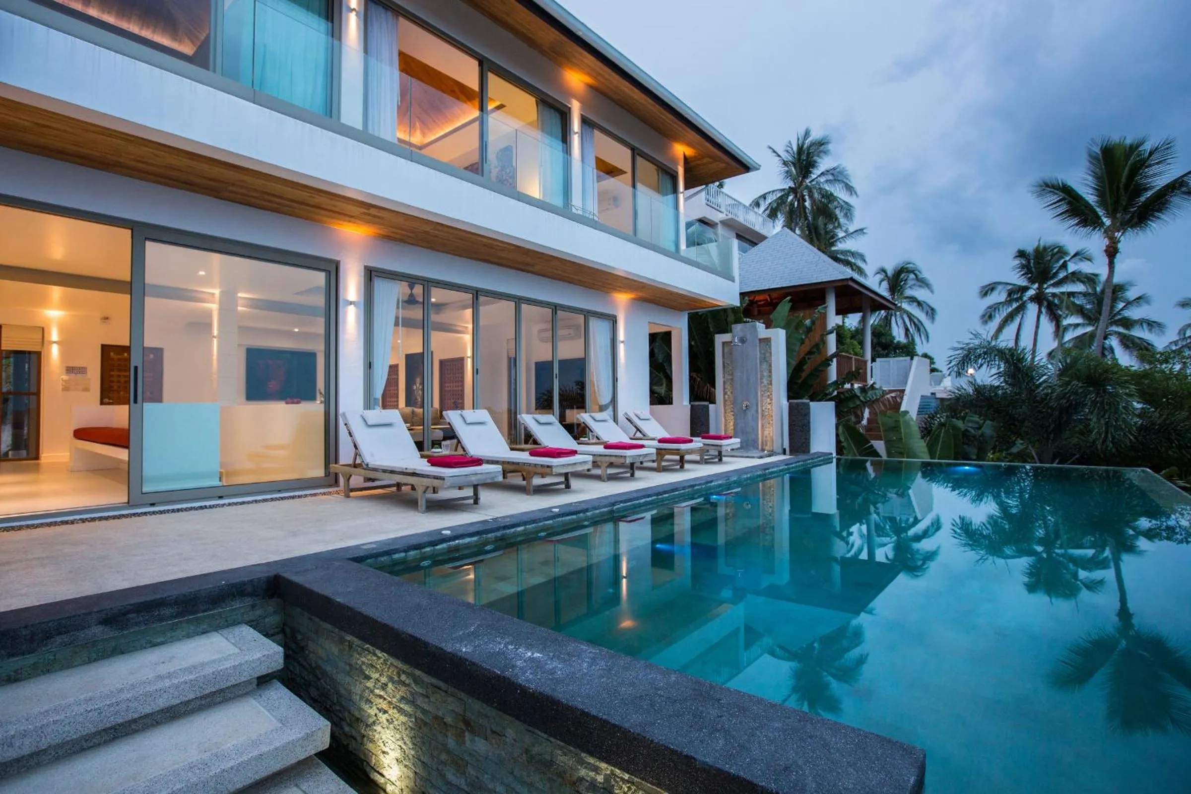 Day in Villa Jaliza - Chaweng Noi