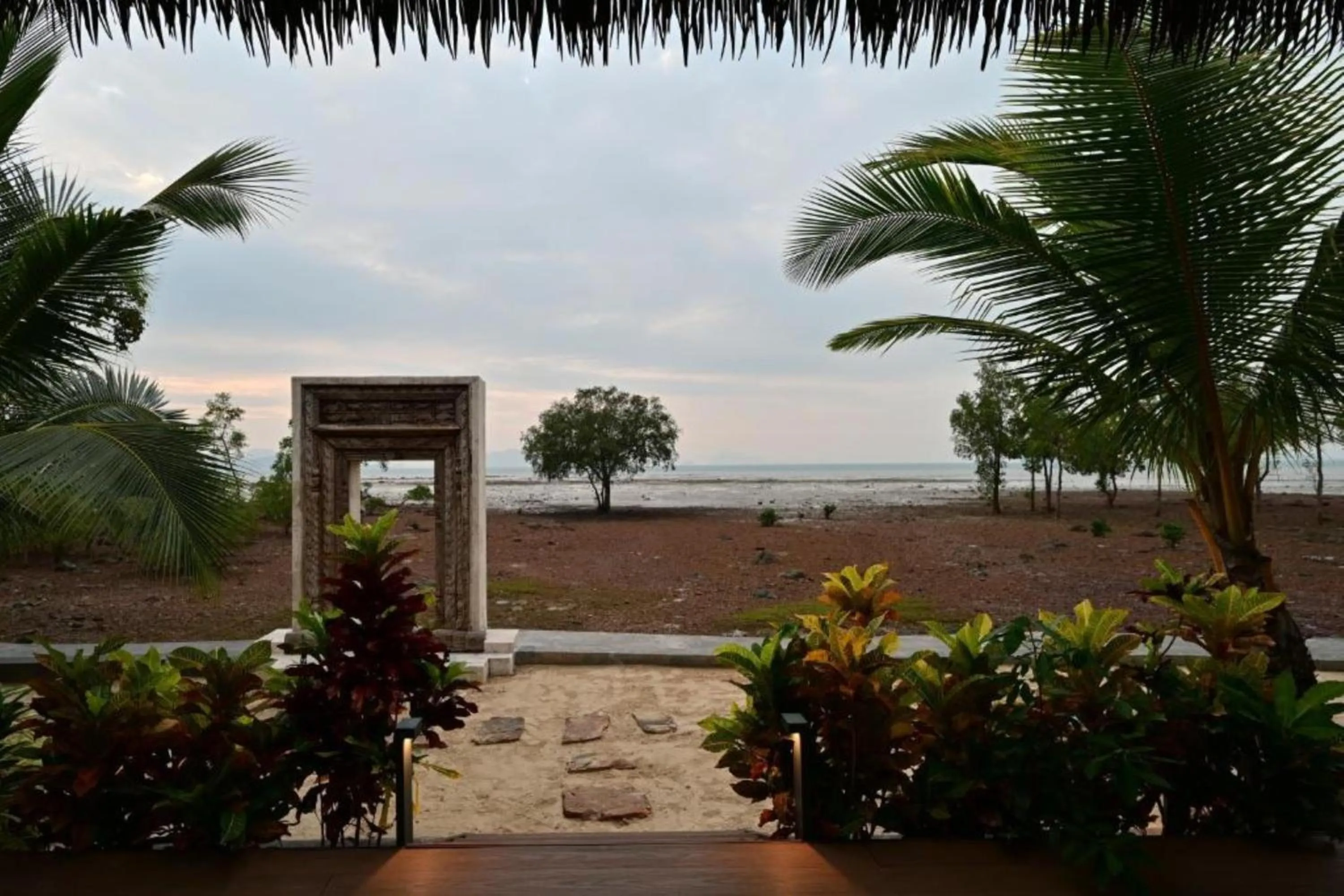 Day in Big Sun Residences By iRETREAT