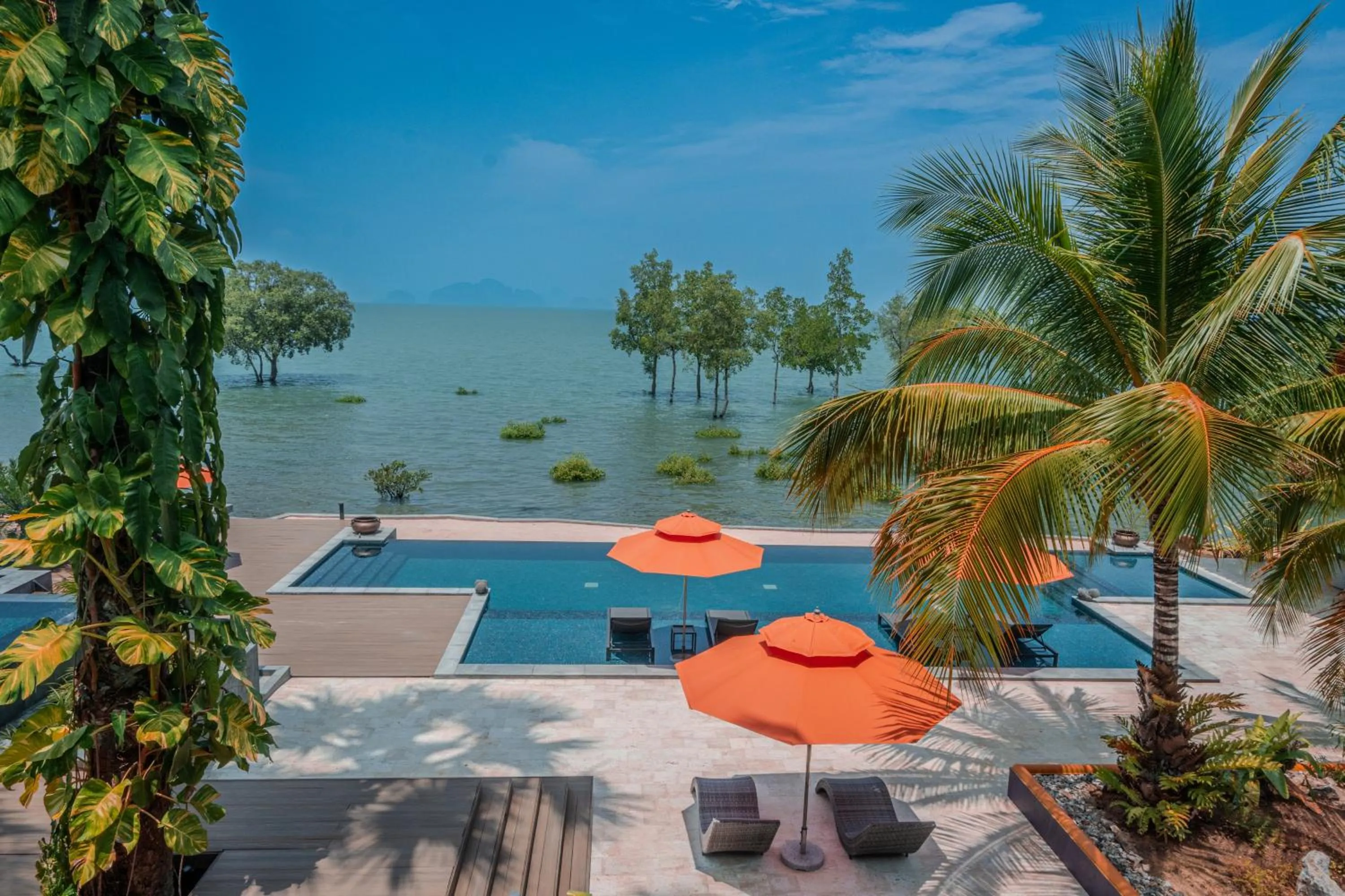 Day in Big Sun Residences By iRETREAT