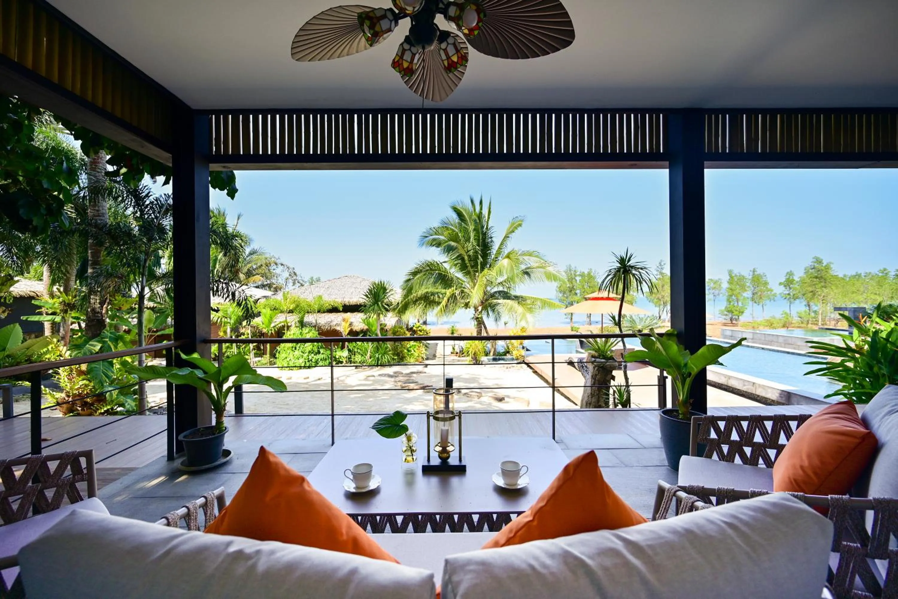 Day in Big Sun Residences By iRETREAT