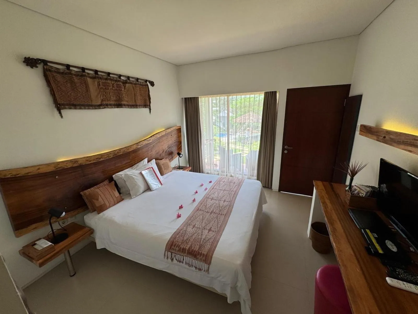 Bed in Villa Karingal