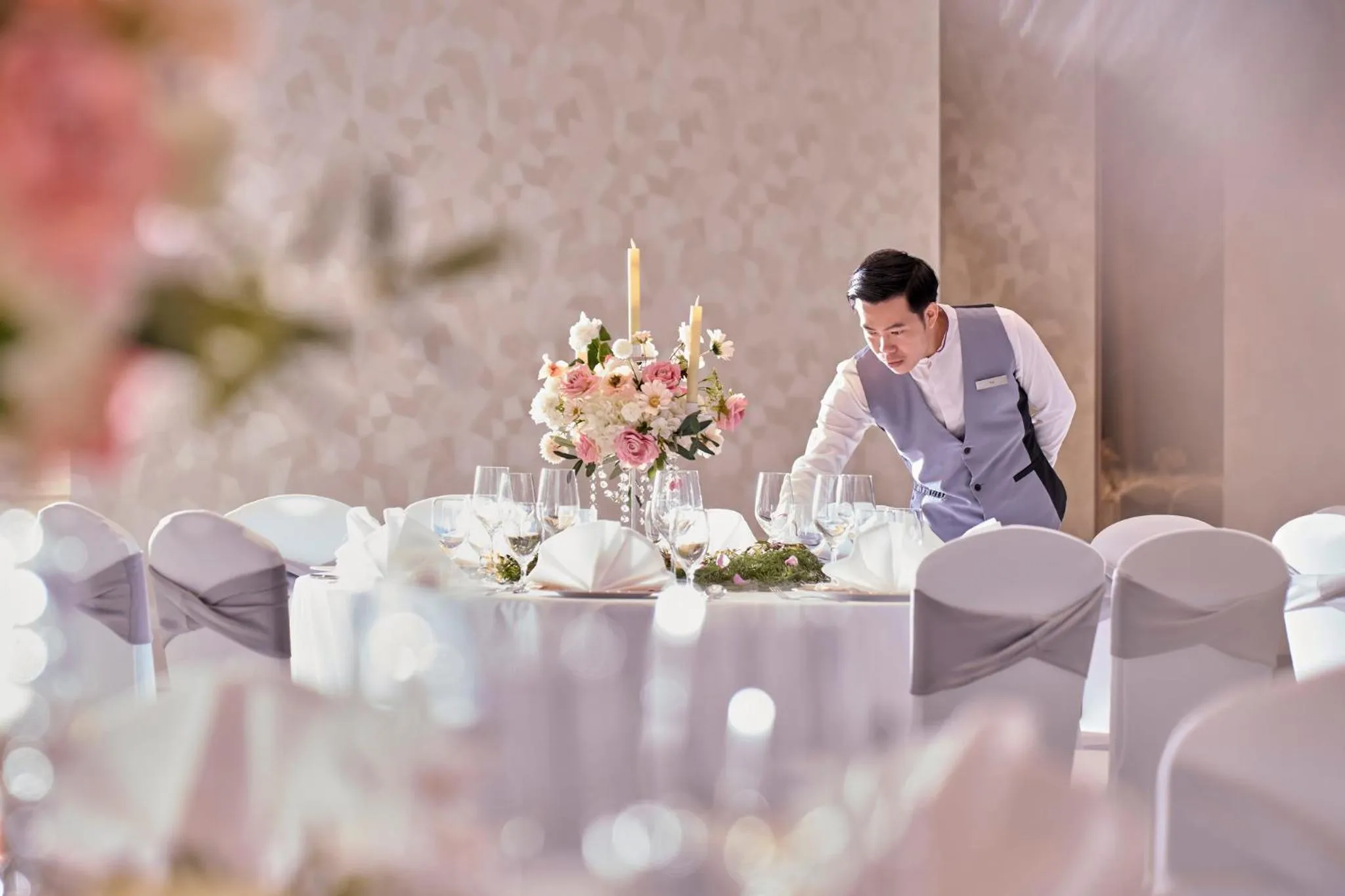 Meeting/conference room in Holiday Inn & Suites Vientiane by IHG